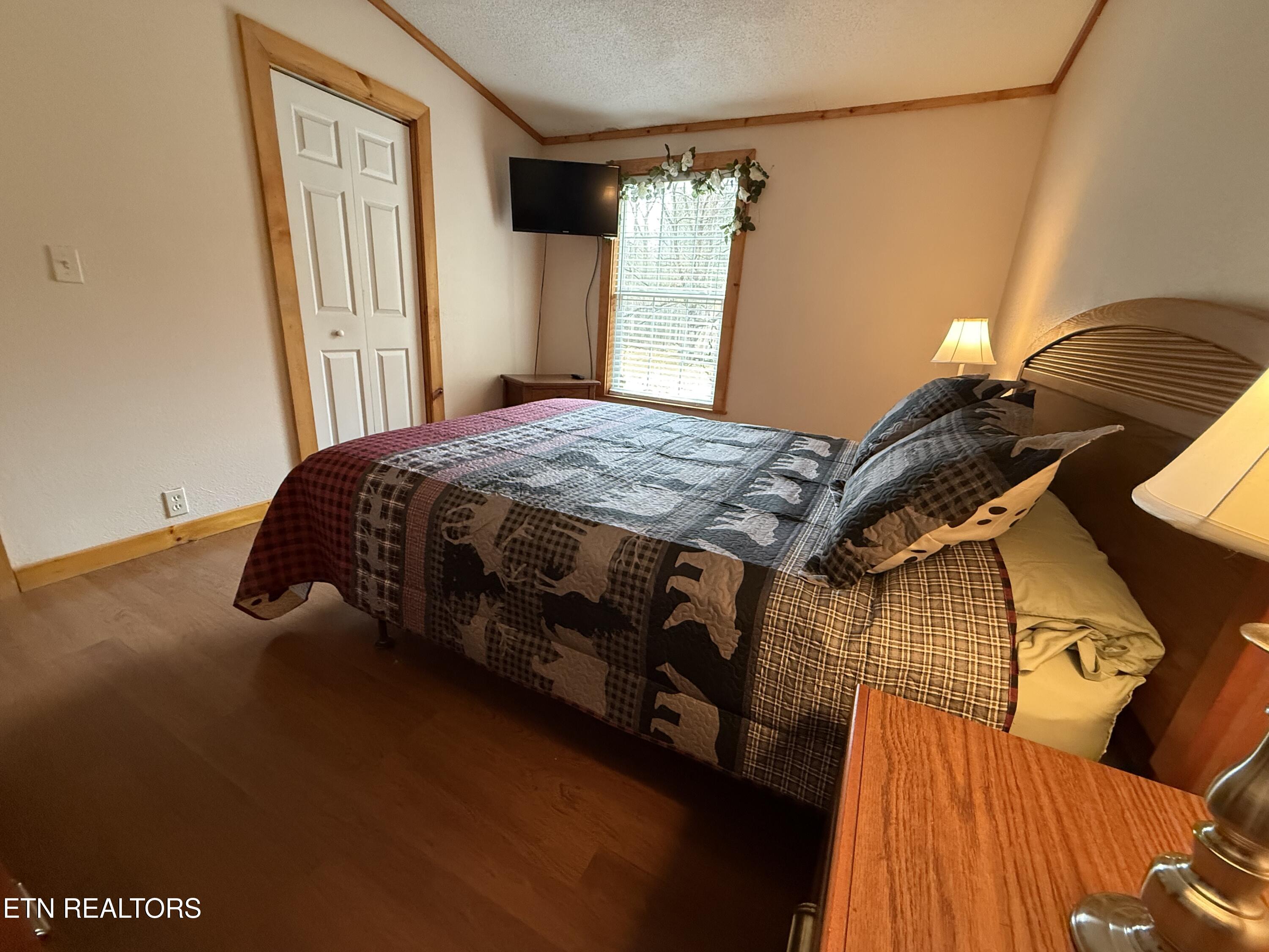 468 Bobcat Ridge Way Cosby TN 37722