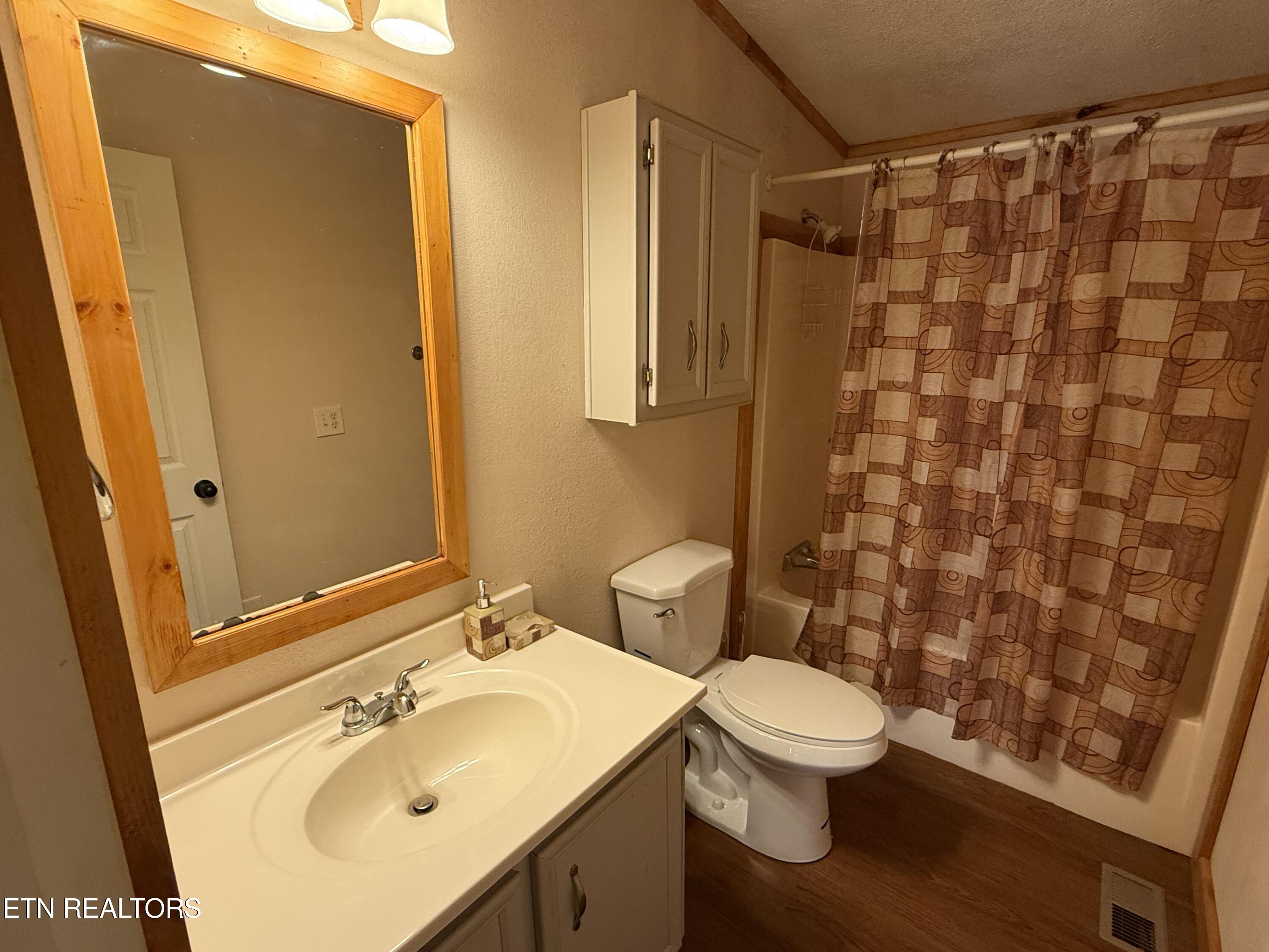 468 Bobcat Ridge Way Cosby TN 37722