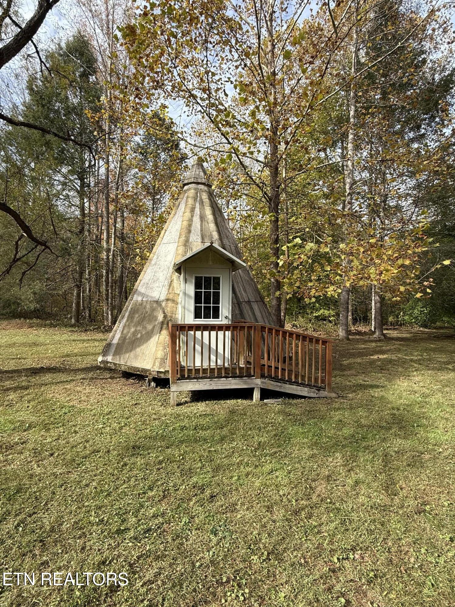 468 Bobcat Ridge Way Cosby TN 37722