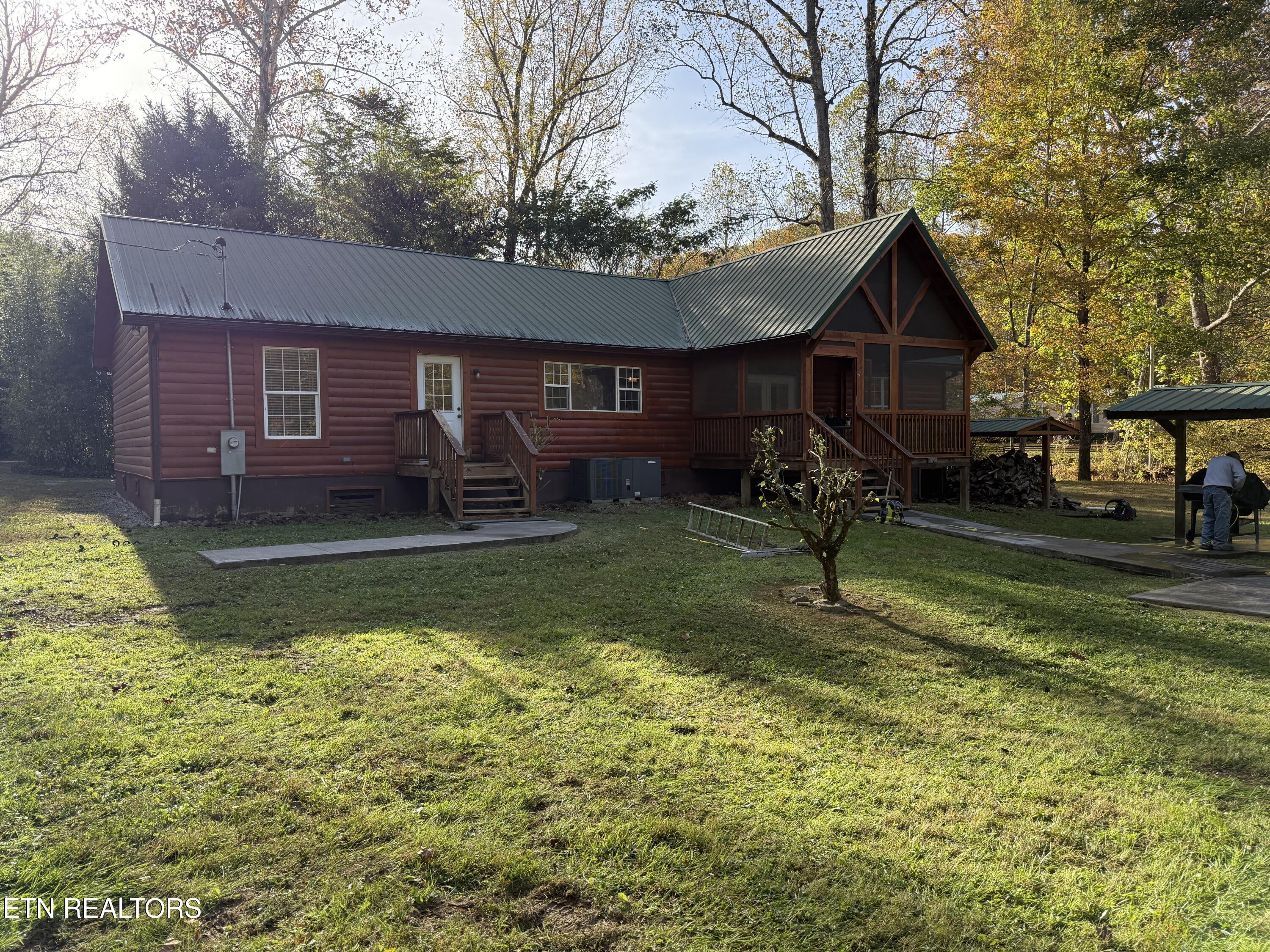468 Bobcat Ridge Way Cosby TN 37722