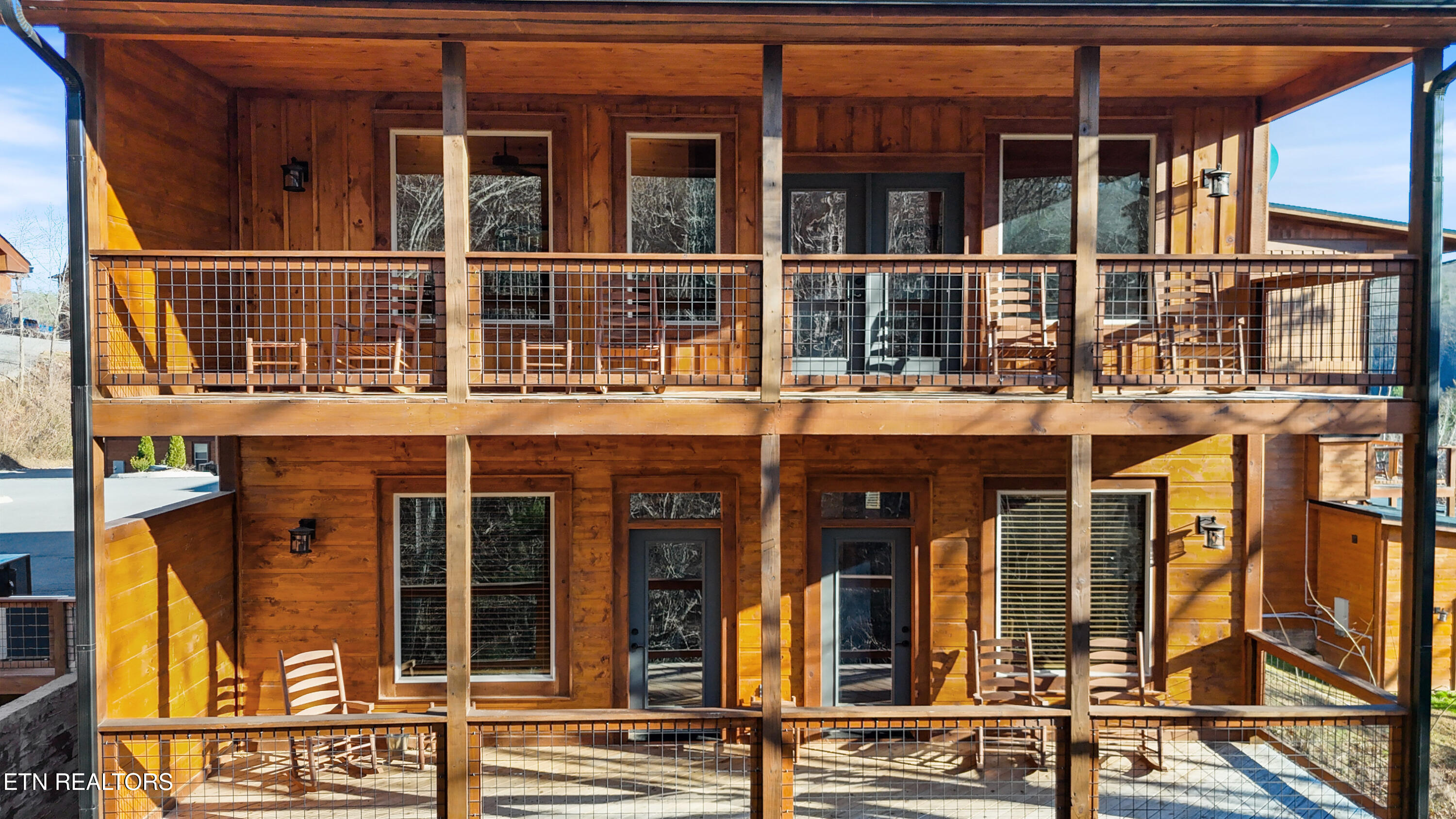 4548 Shangrila Way Sevierville TN 37862