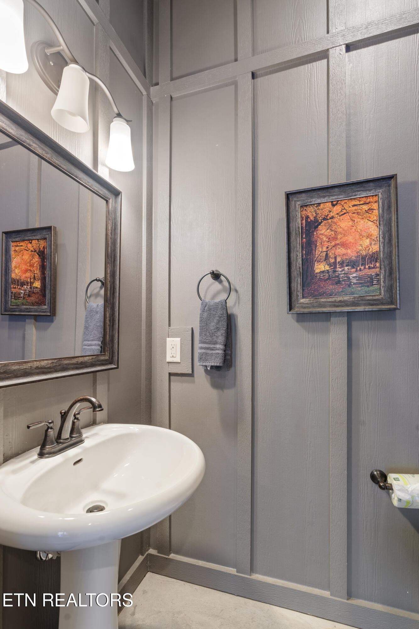 4548 Shangrila Way Sevierville TN 37862