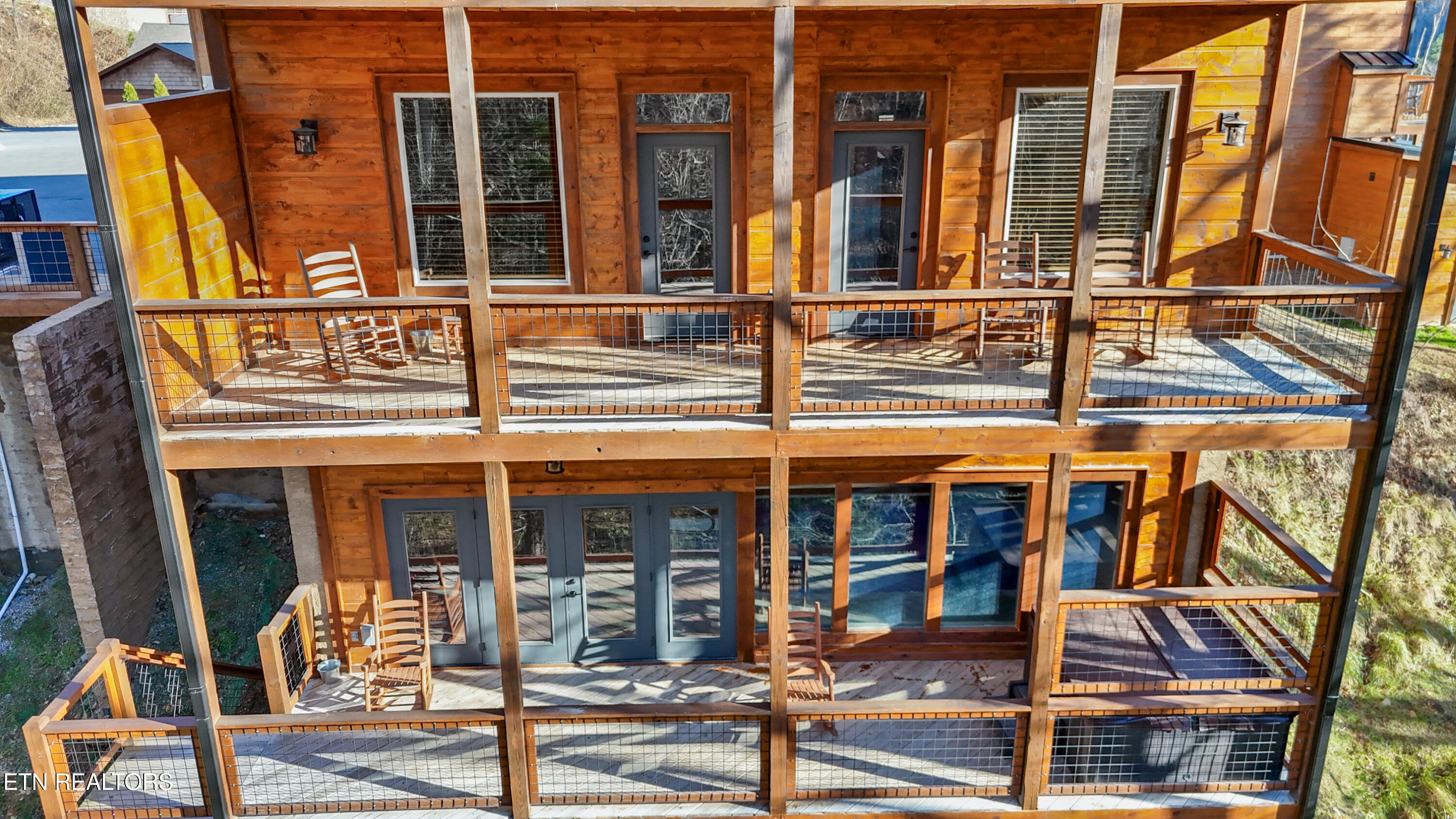 4548 Shangrila Way Sevierville TN 37862