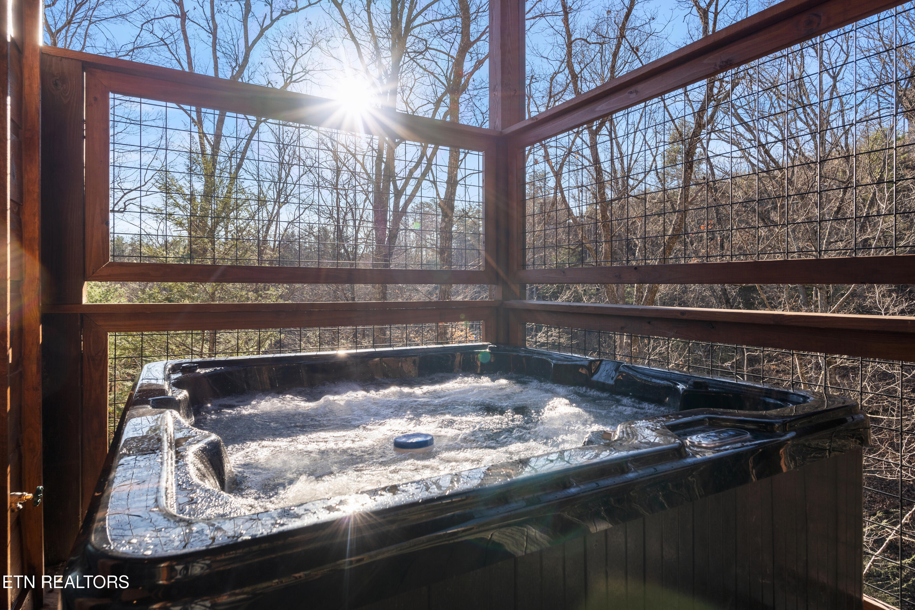 4548 Shangrila Way Sevierville TN 37862