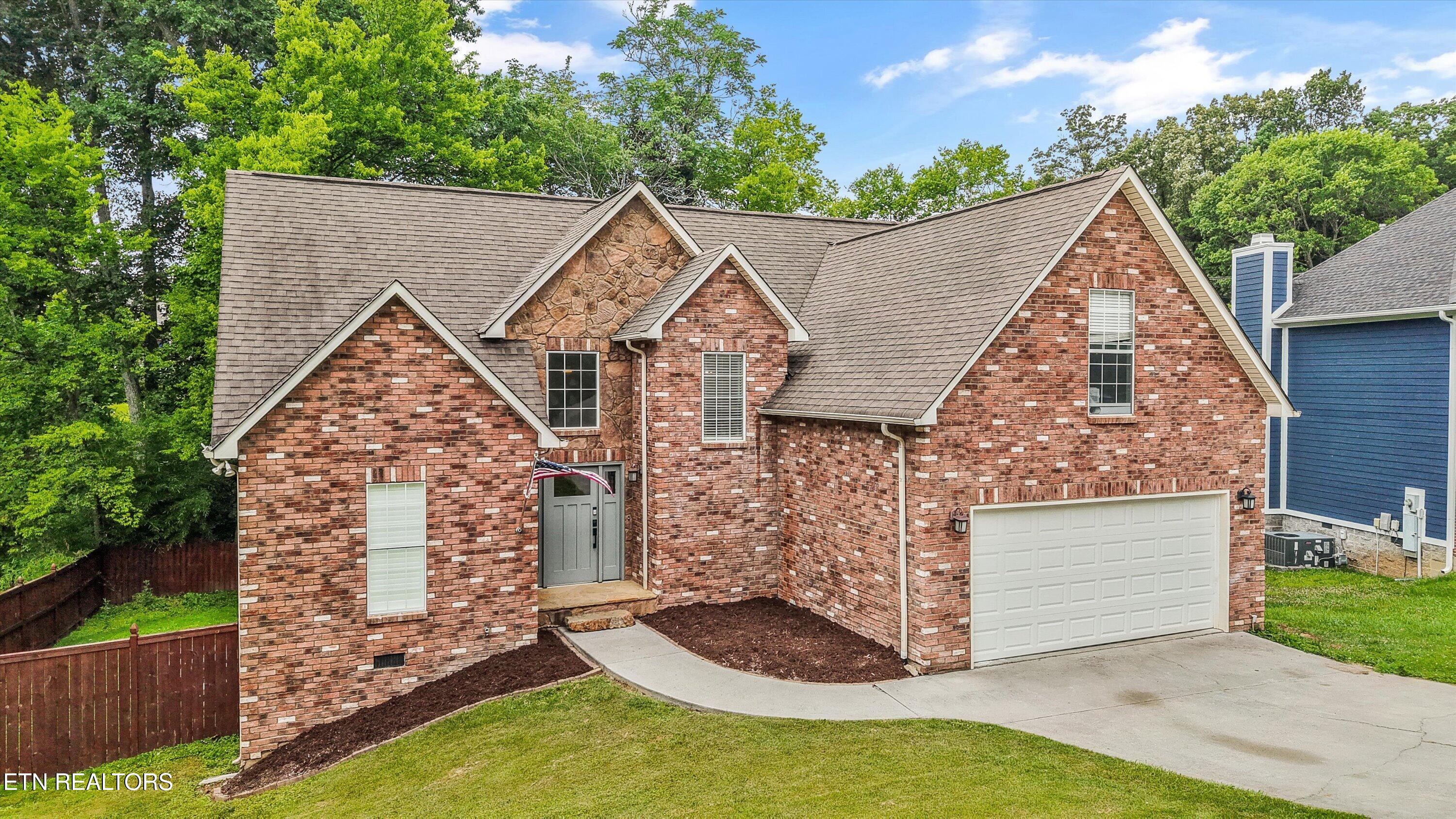 2145 Willow Creek Lane Knoxville TN 37909