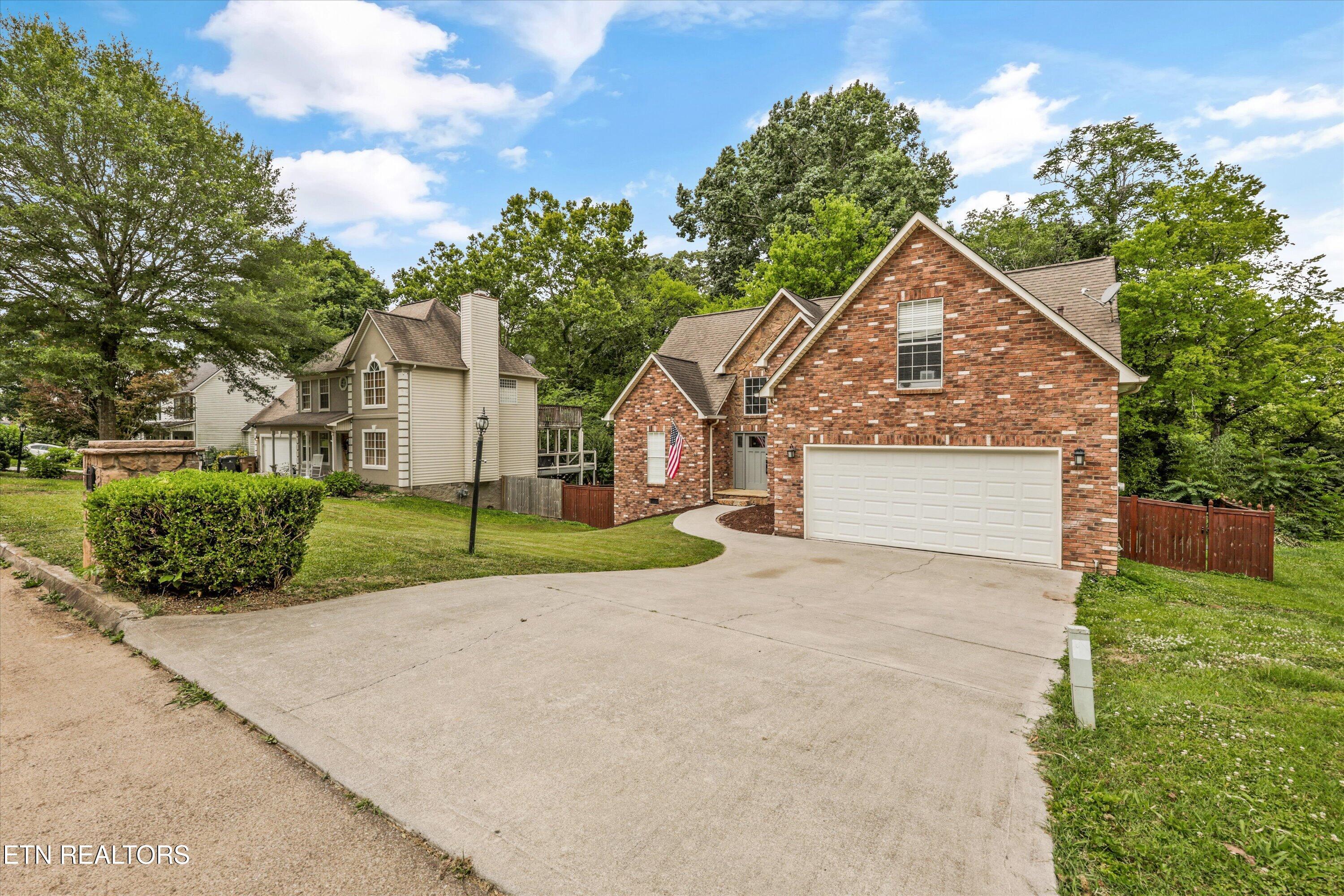 2145 Willow Creek Lane Knoxville TN 37909