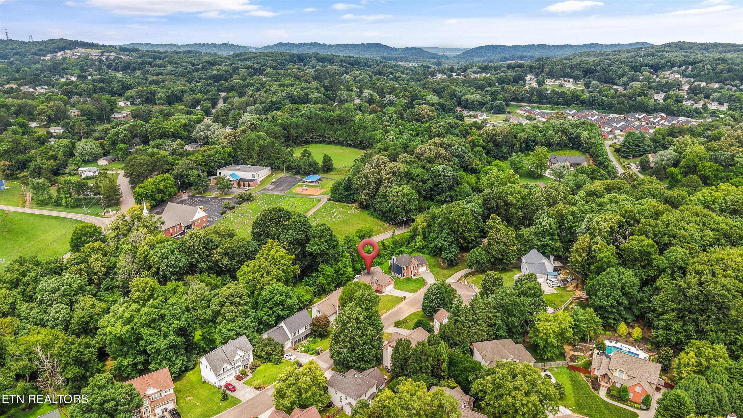 2145 Willow Creek Lane Knoxville TN 37909