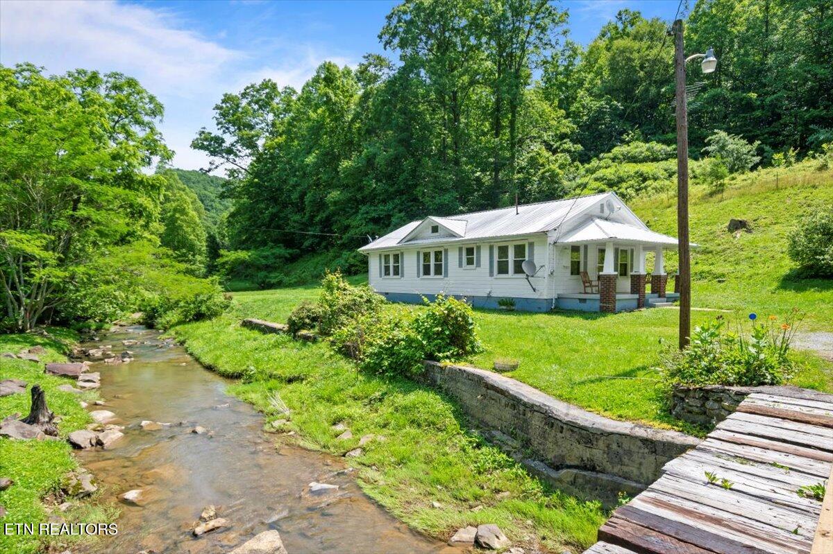 4724 S Highway 25 W Lafollette TN 37766