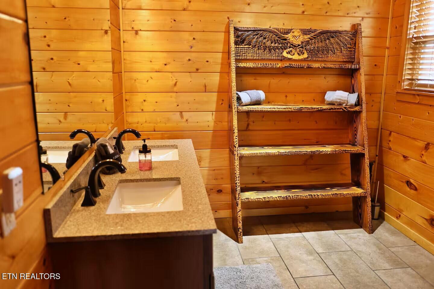 339 Oak Lake Drive Sevierville TN 37876