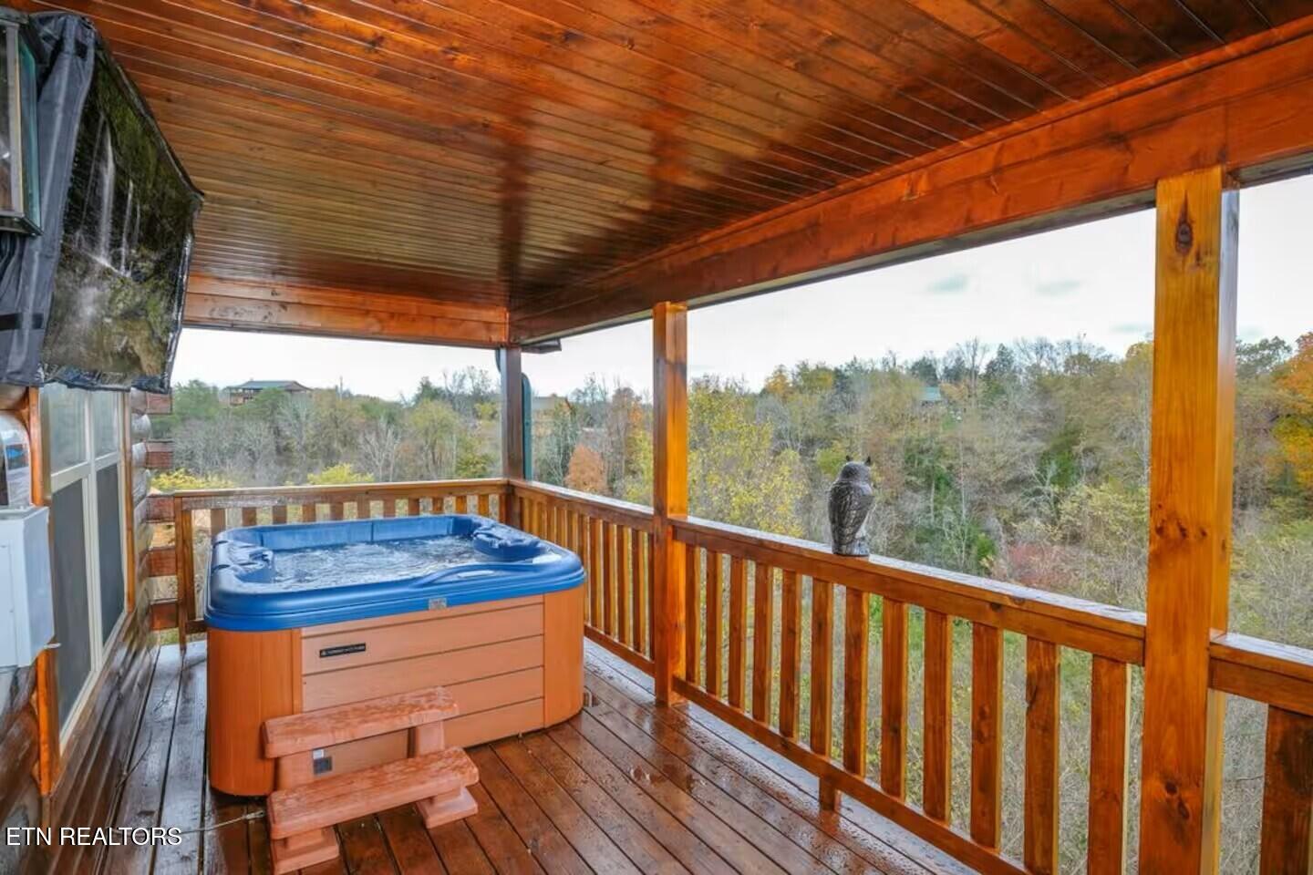 339 Oak Lake Drive Sevierville TN 37876