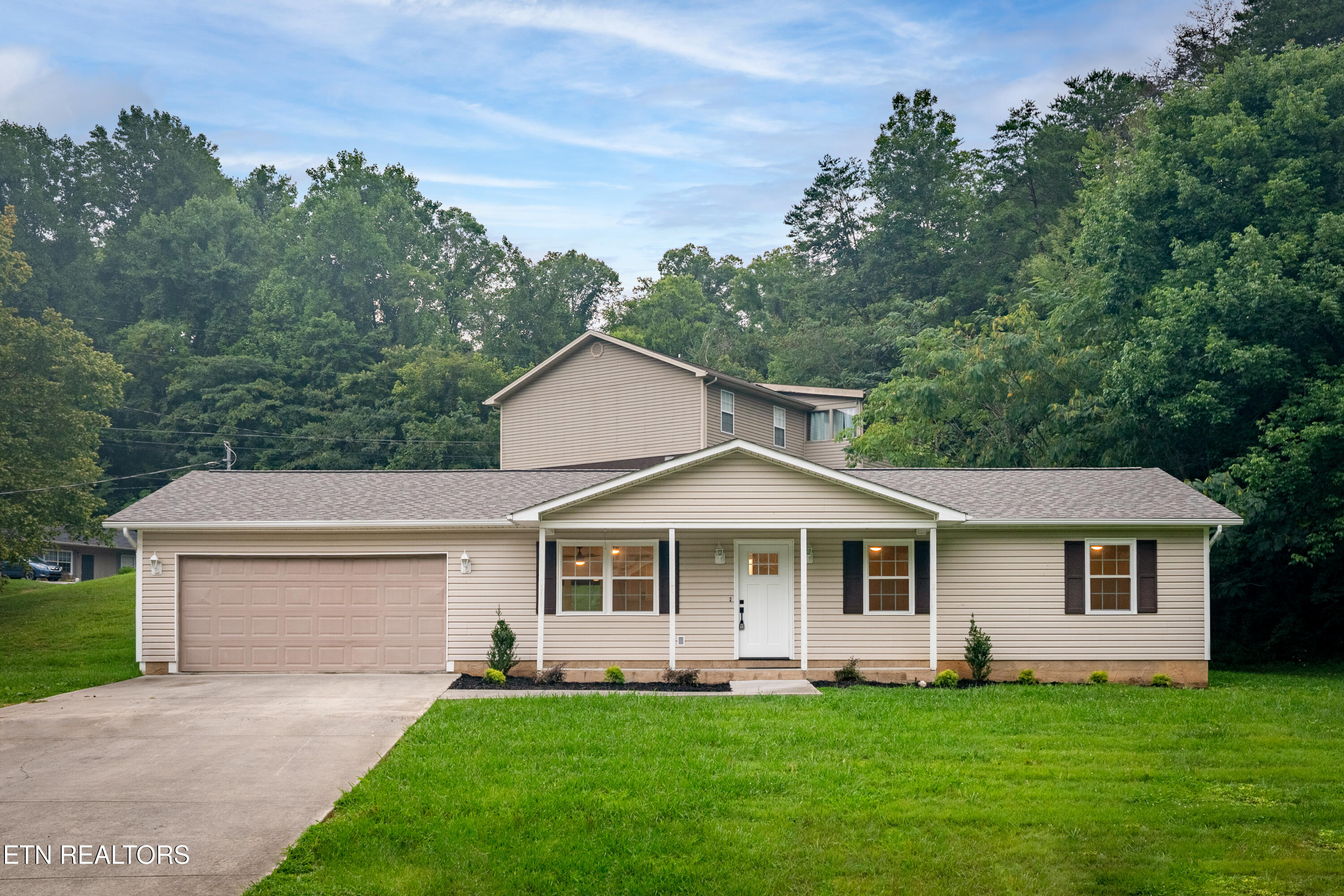 934 Beverly Hills Drive Sevierville TN 37862