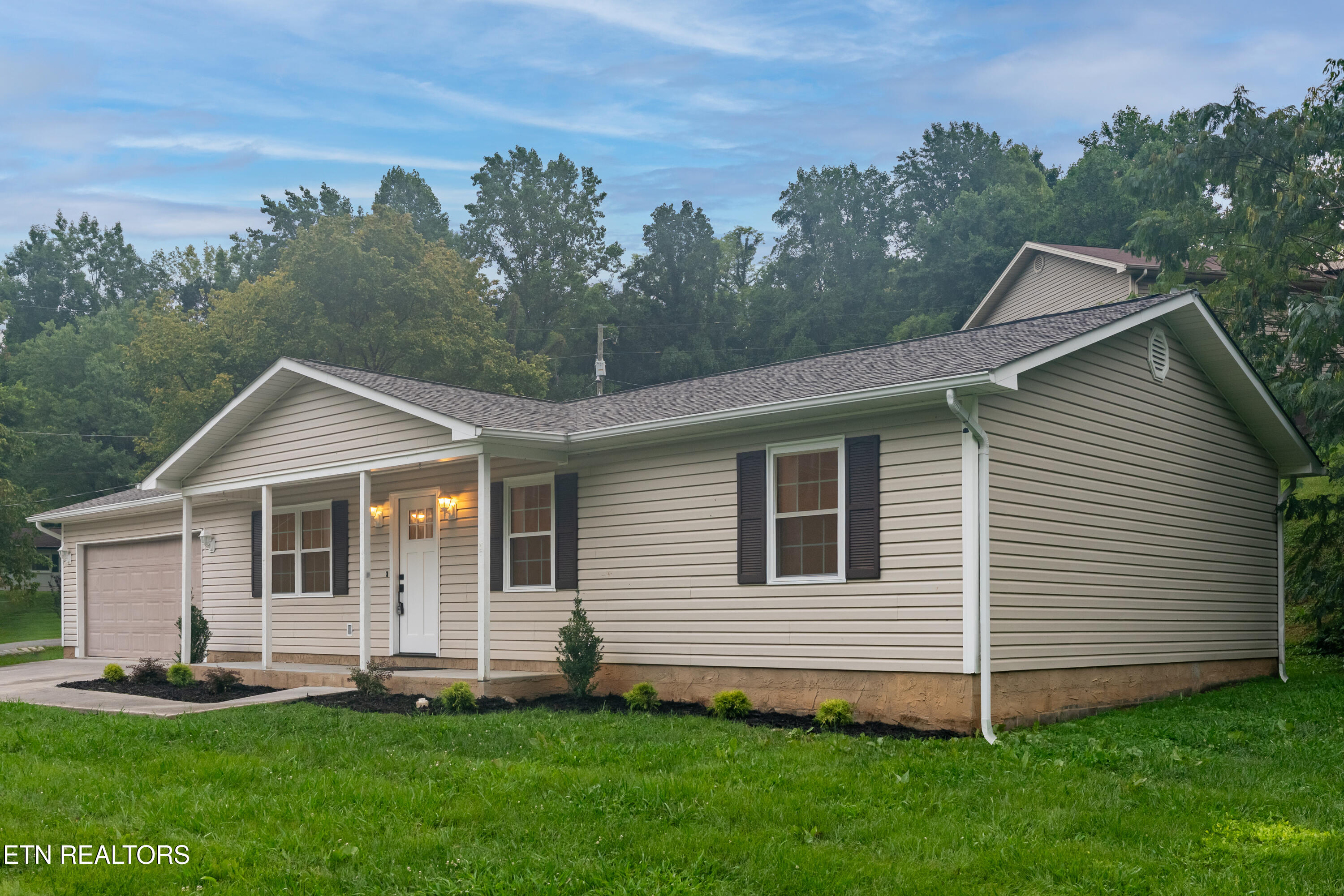 934 Beverly Hills Drive Sevierville TN 37862