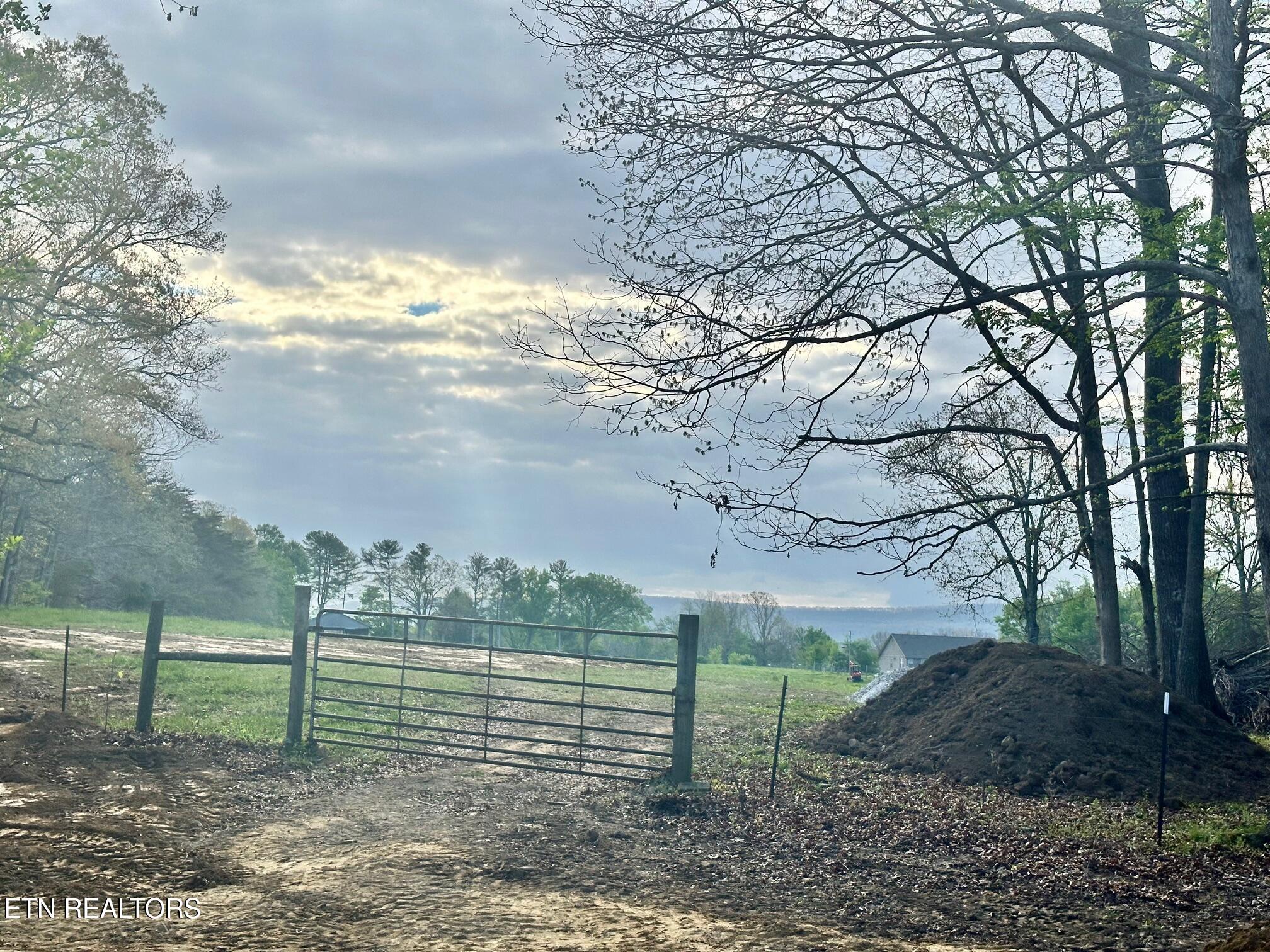 614 Apoka Lane Crossville TN 38572
