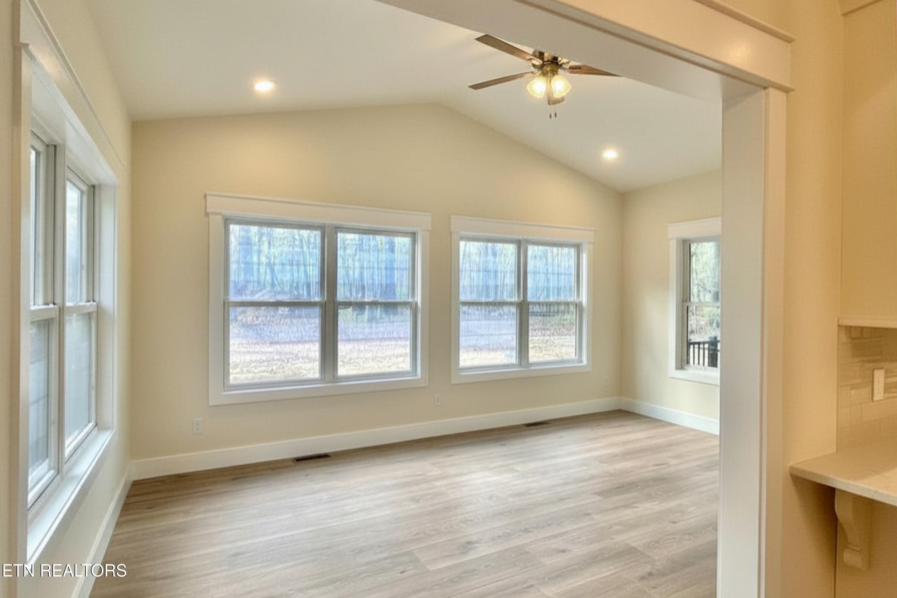 614 Apoka Lane Crossville TN 38572