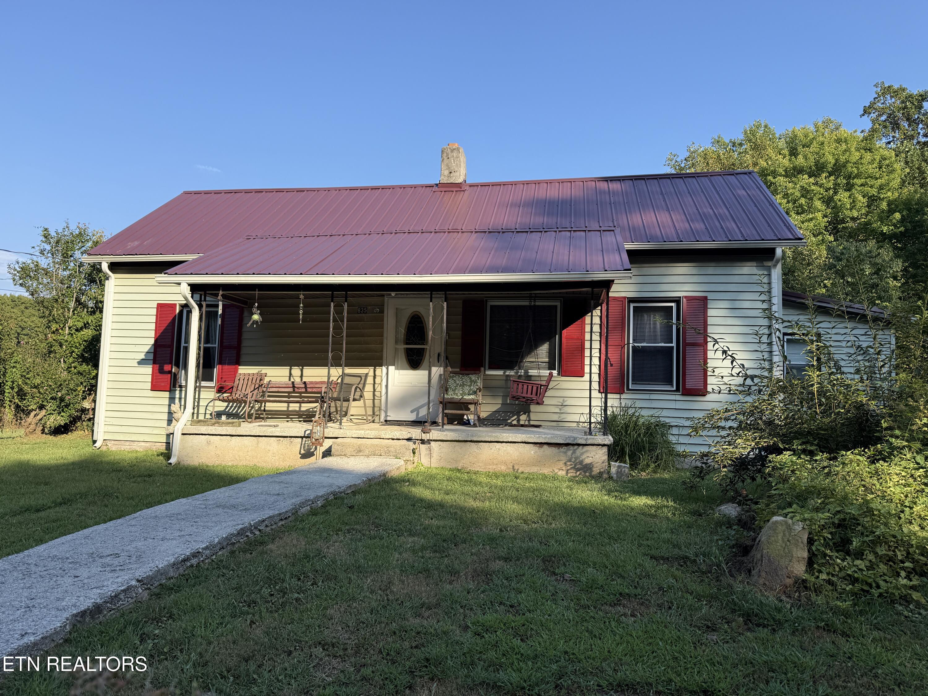 835 Vowell Mountain Lane Rocky Top TN 37769