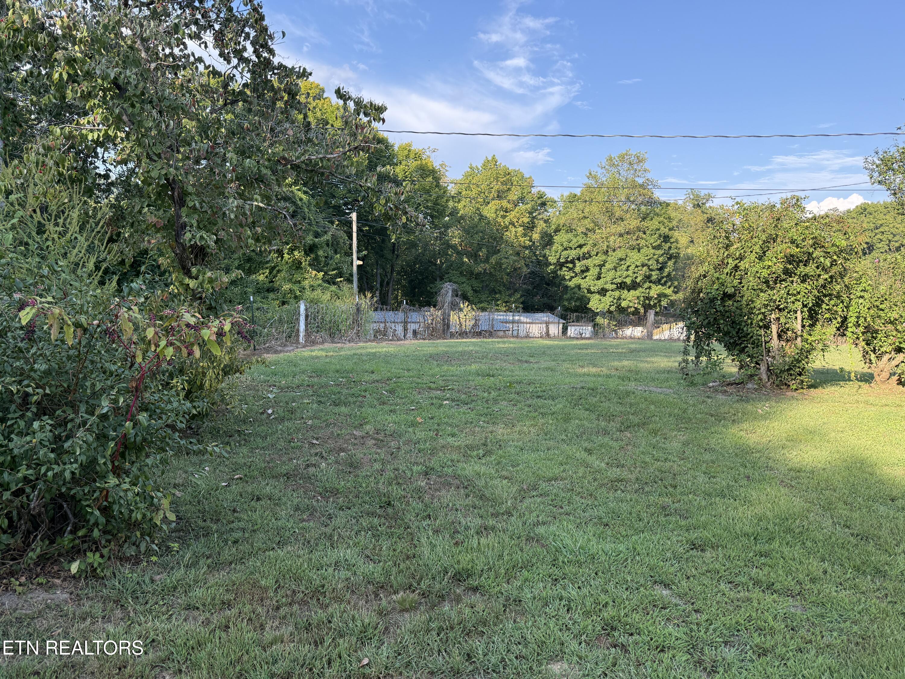 835 Vowell Mountain Lane Rocky Top TN 37769