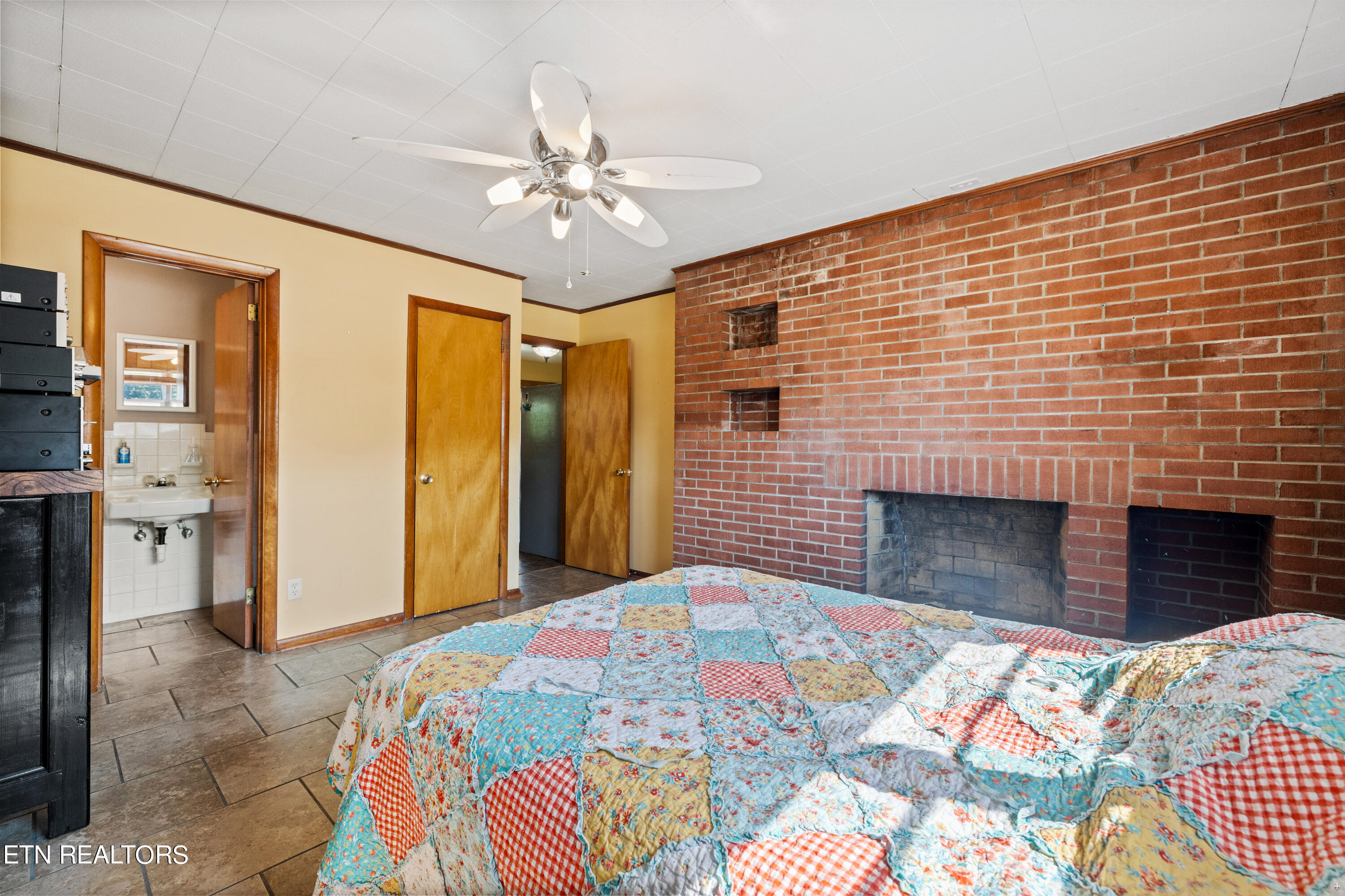 215 Meadow Street Rocky Top TN 37769
