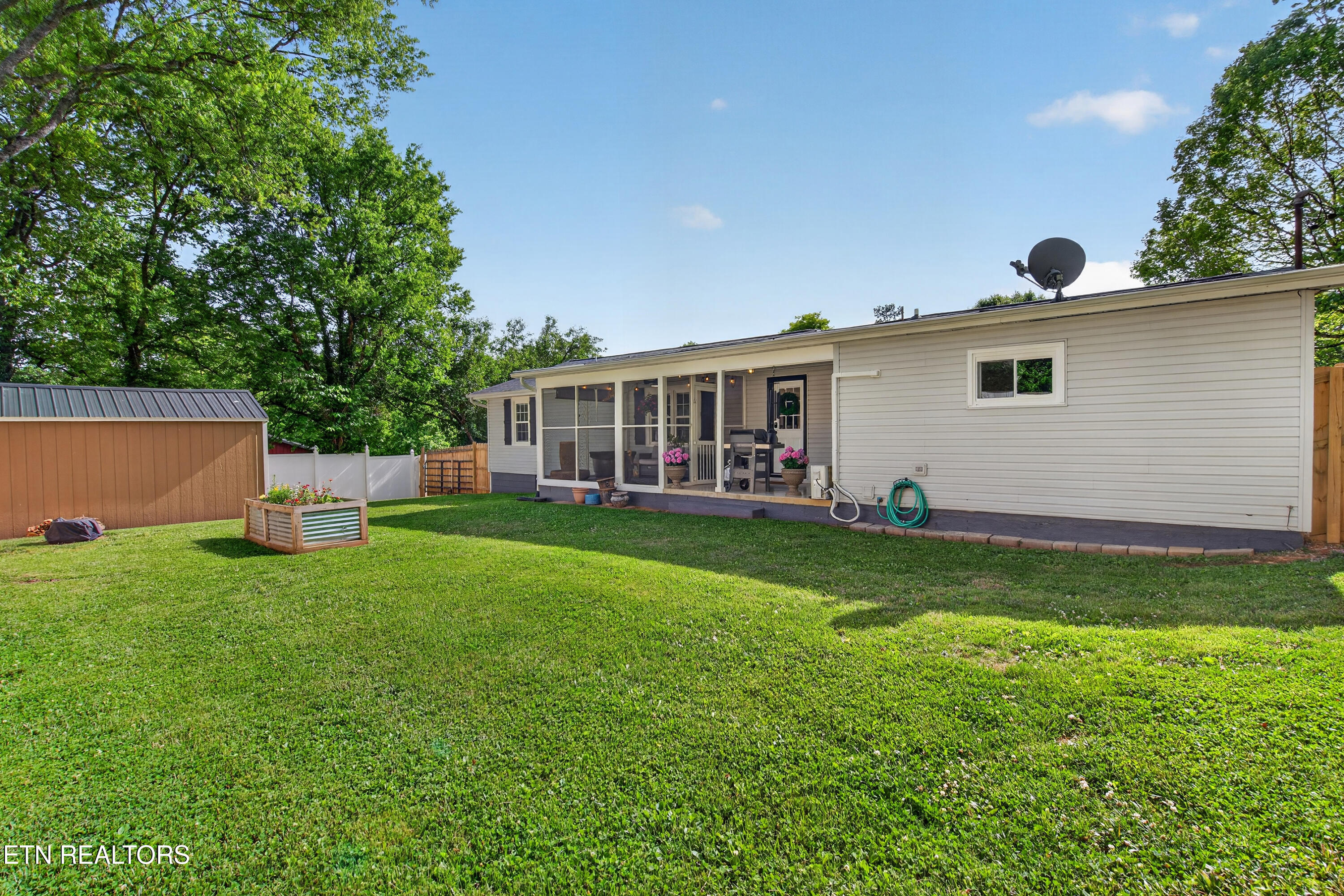 4924 Moreland Heights School Lane Knoxville TN 37920