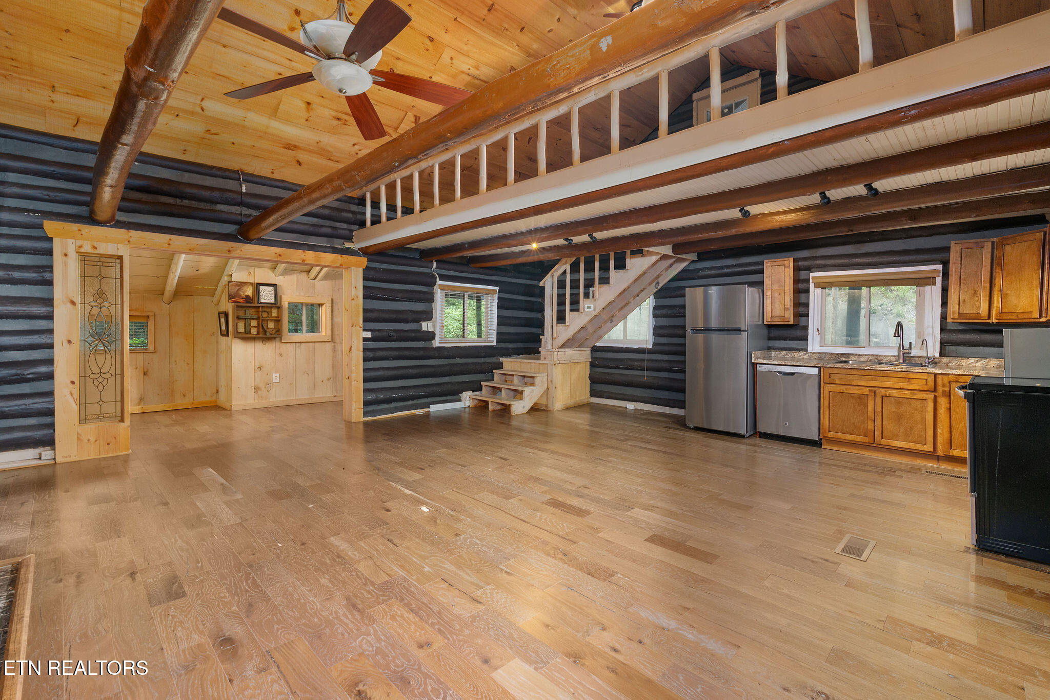 2171 Wears Valley Road Sevierville TN 37862