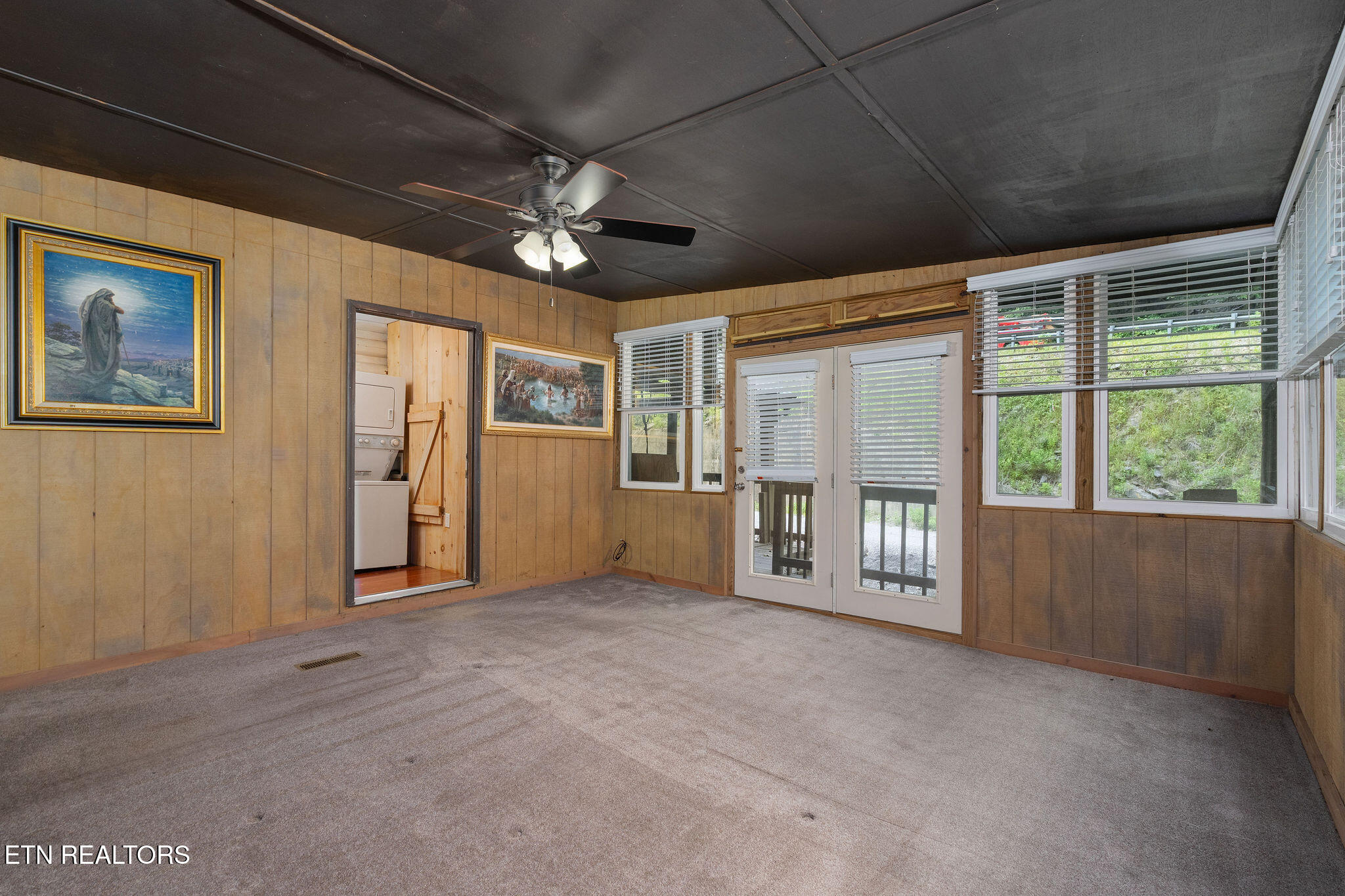 2171 Wears Valley Road Sevierville TN 37862
