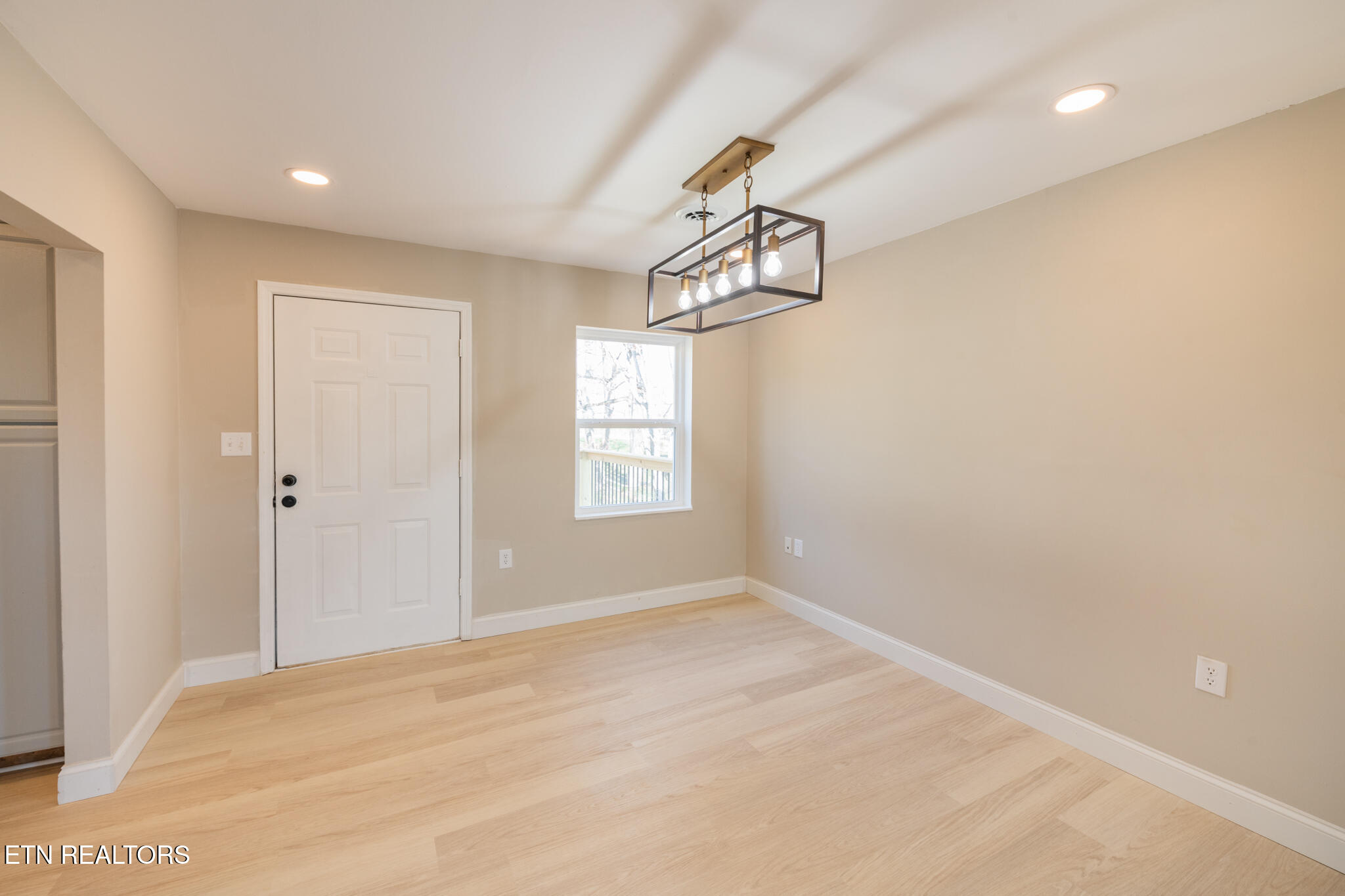 426 Willow Tree Lane Morristown TN 37814