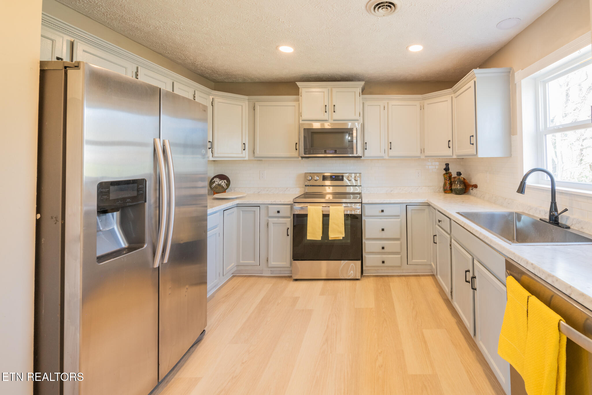 426 Willow Tree Lane Morristown TN 37814