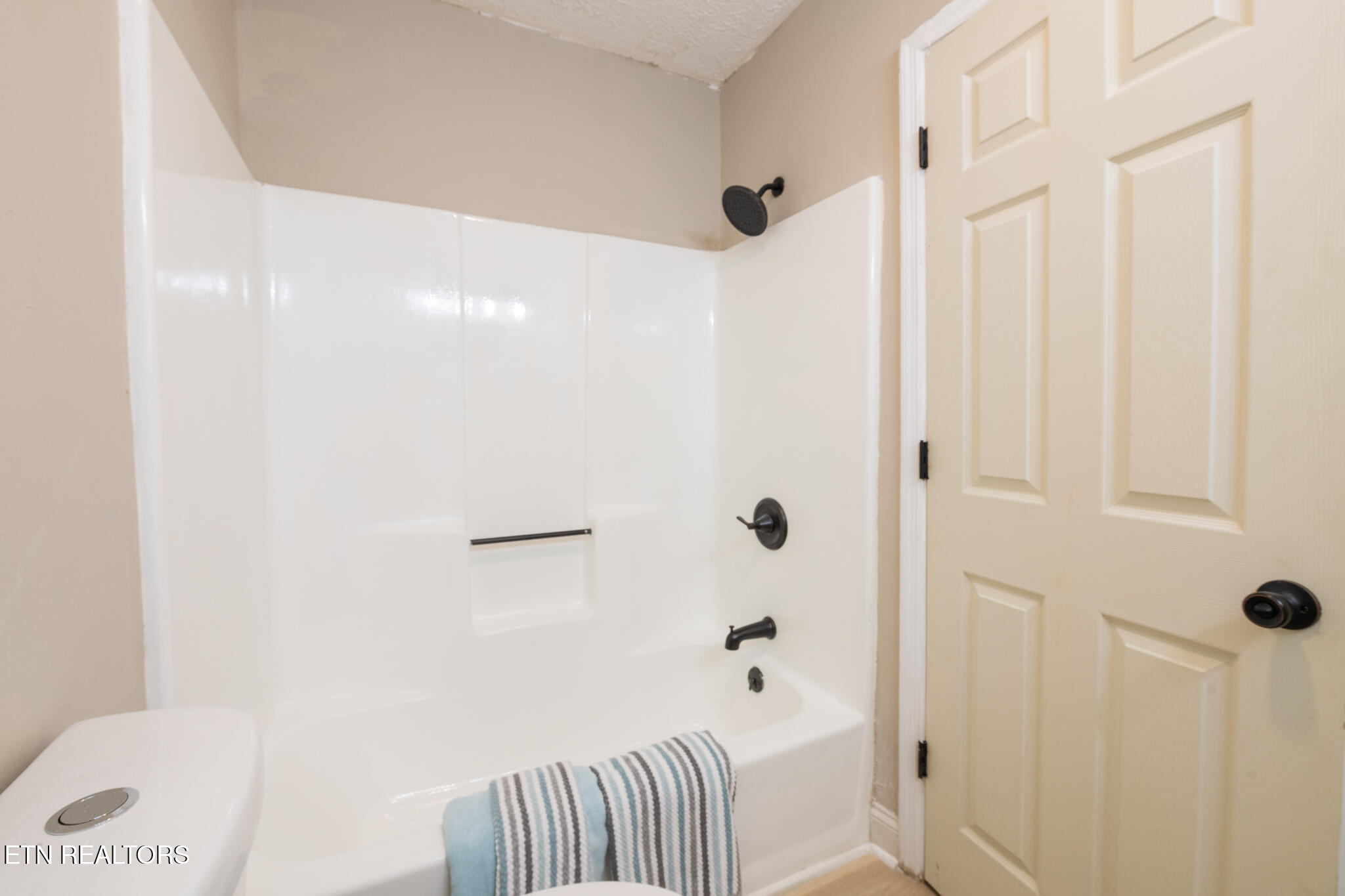 426 Willow Tree Lane Morristown TN 37814