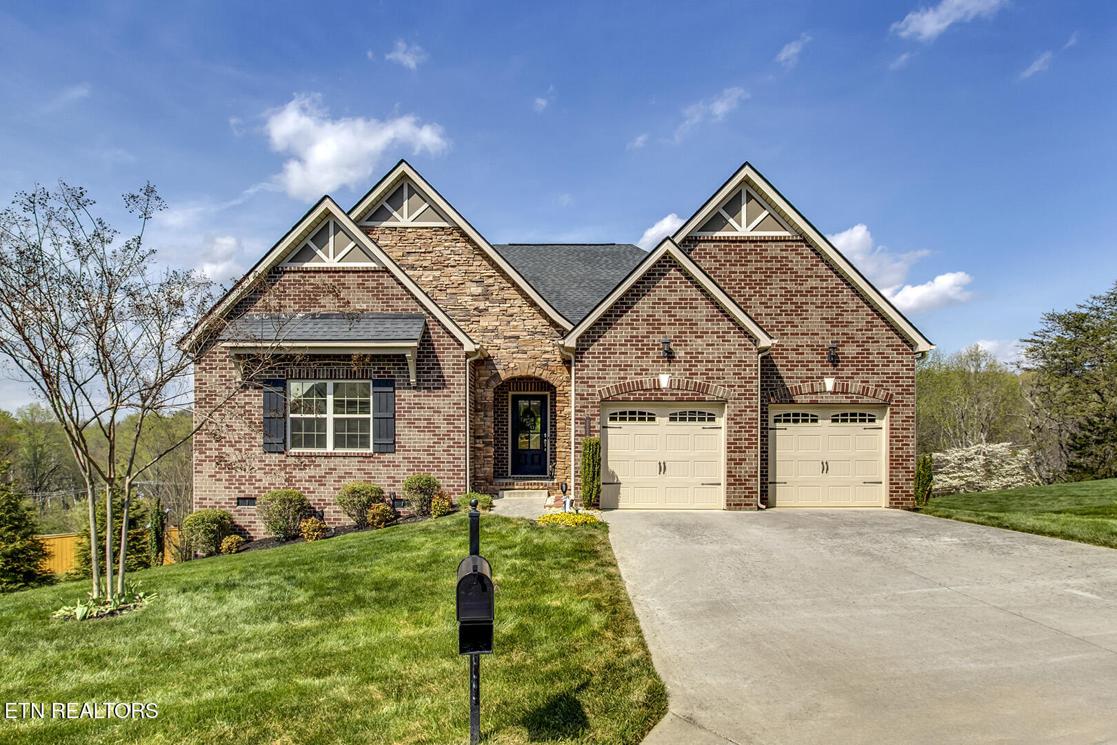 2724 Tallgrass Lane Knoxville TN 37932
