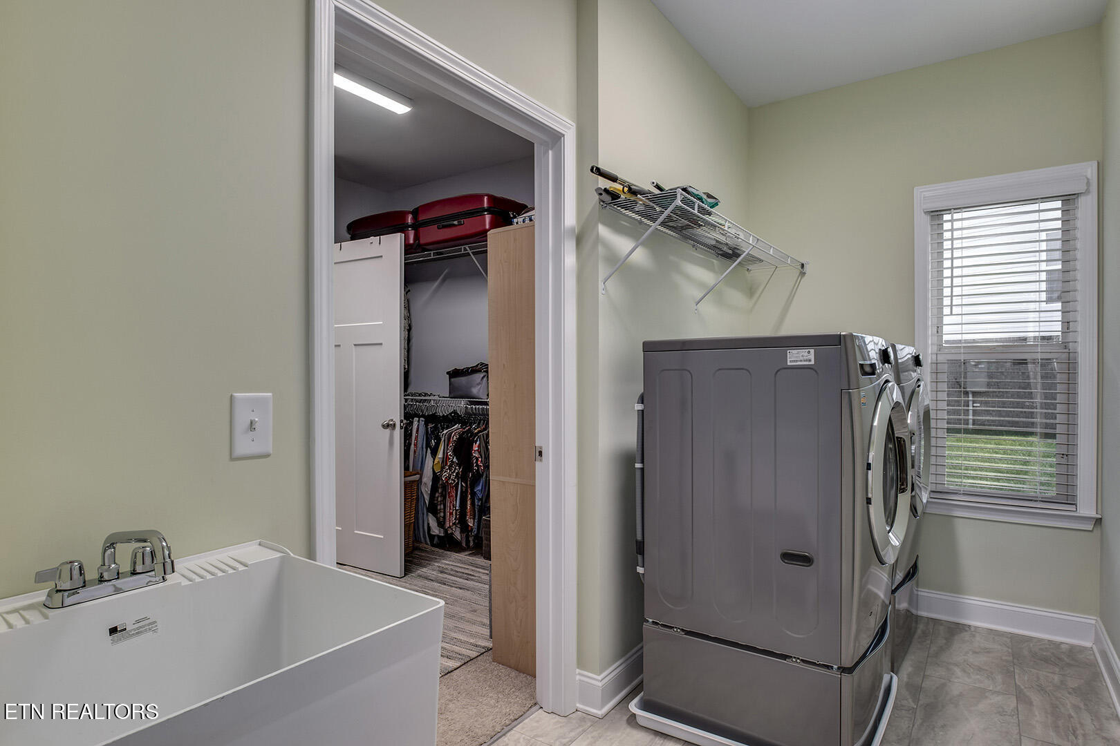 2724 Tallgrass Lane Knoxville TN 37932