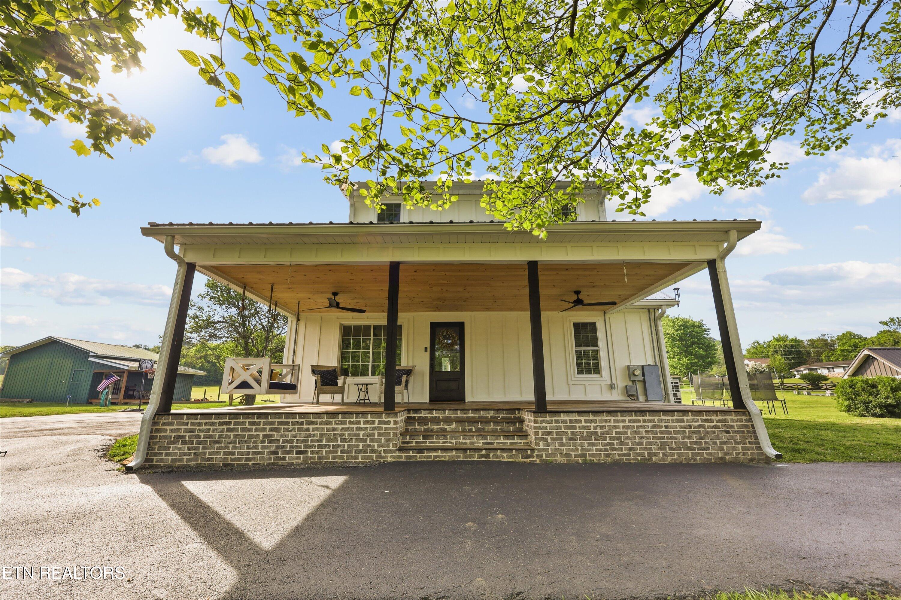 21036 Martel Road Lenoir City TN 37772