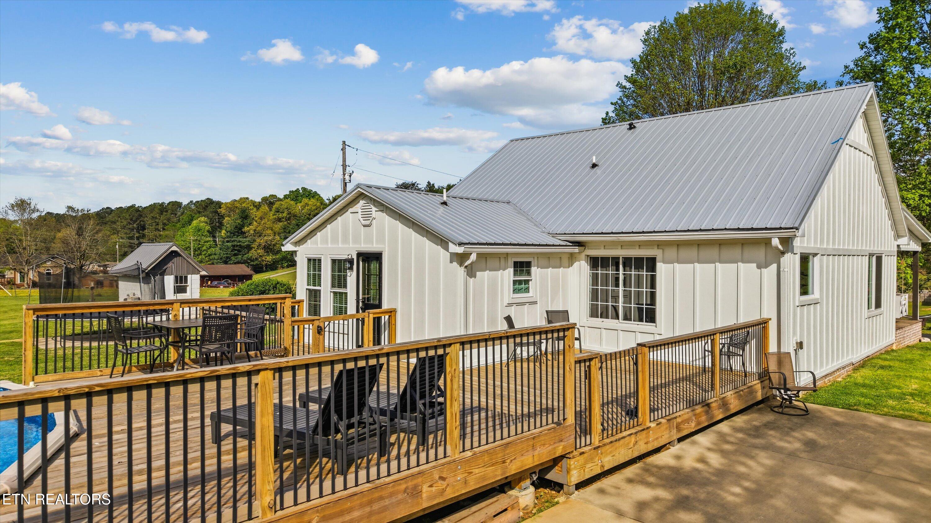21036 Martel Road Lenoir City TN 37772