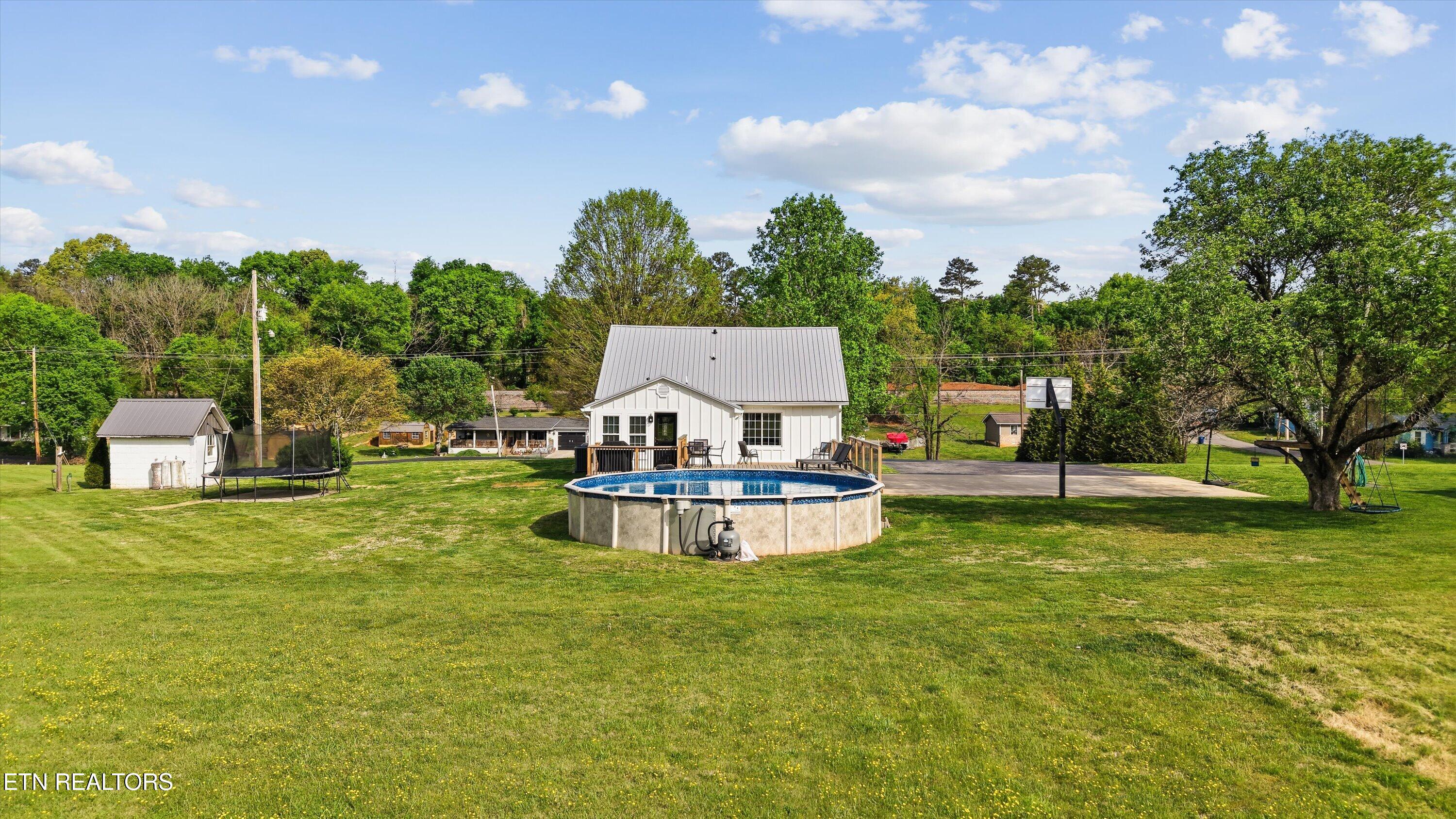 21036 Martel Road Lenoir City TN 37772