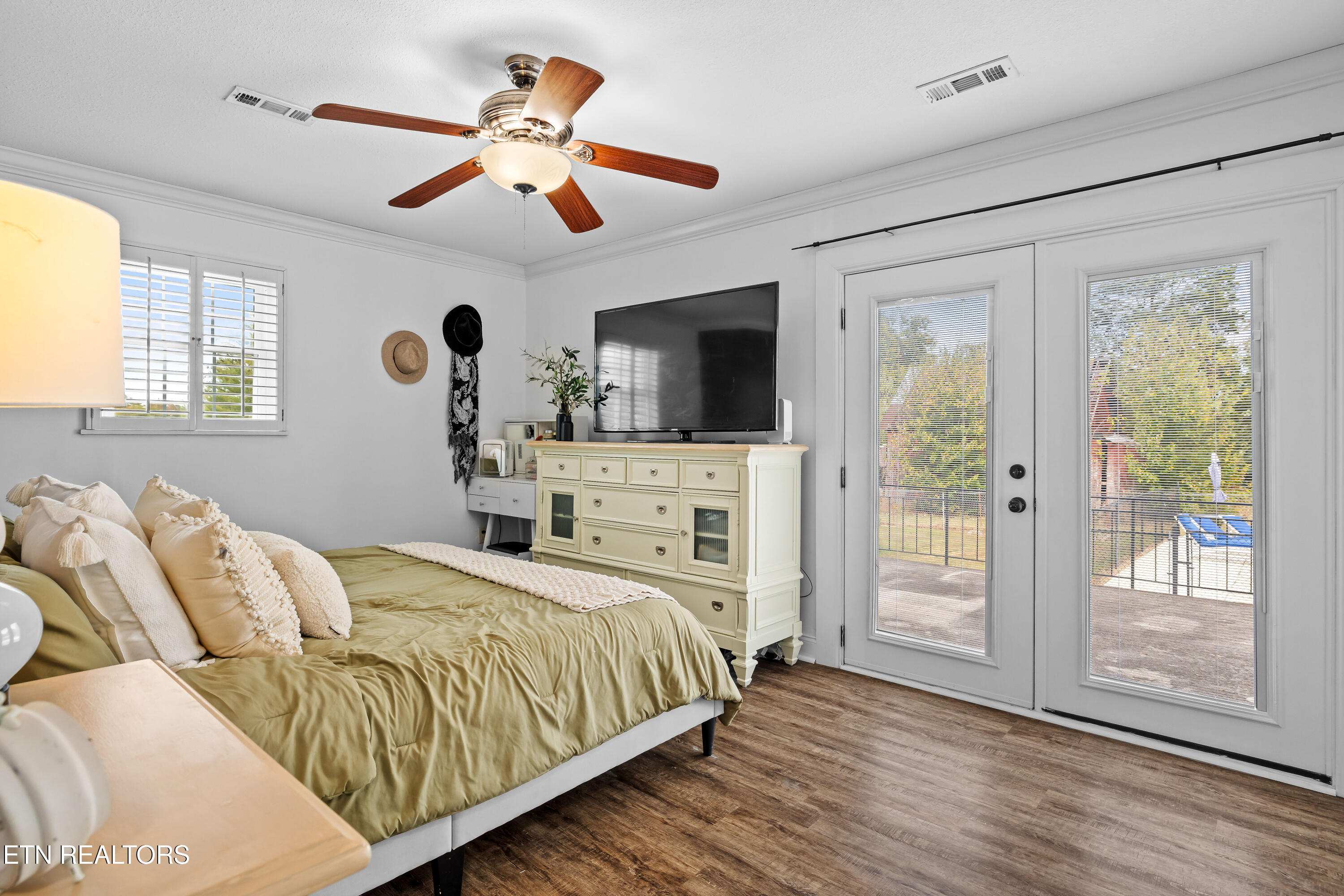 407 Mcteer Road Greenback TN 37742