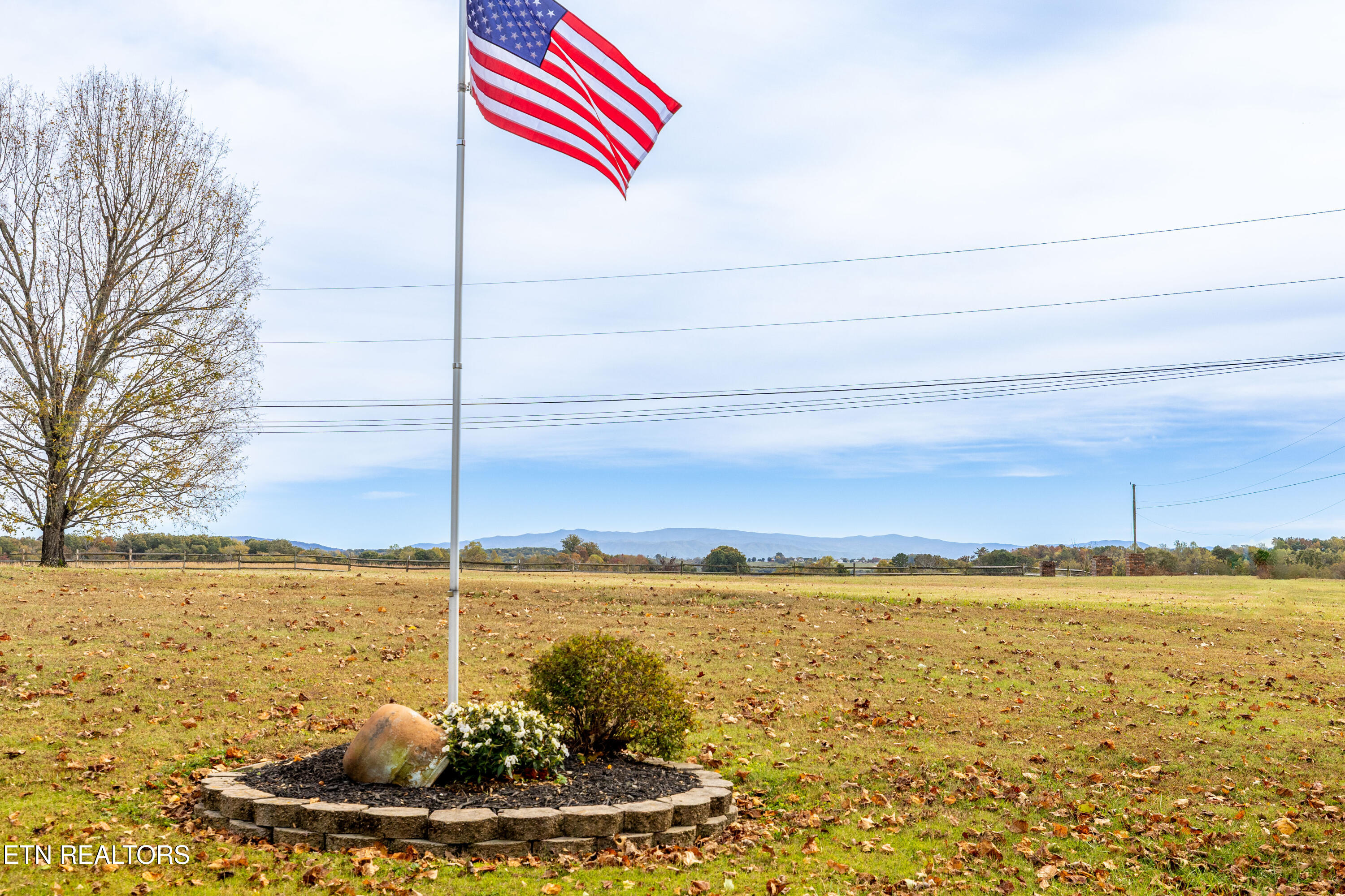 407 Mcteer Road Greenback TN 37742