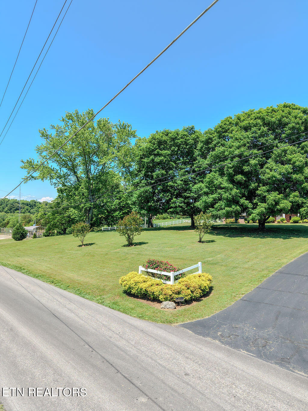 504 N Niota Road Englewood TN 37329