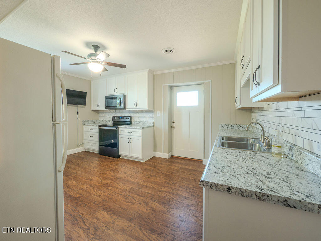 504 N Niota Road Englewood TN 37329