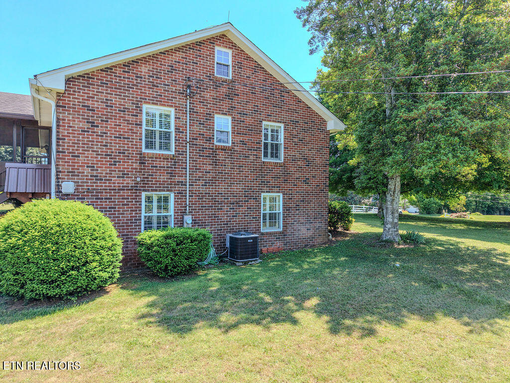 504 N Niota Road Englewood TN 37329
