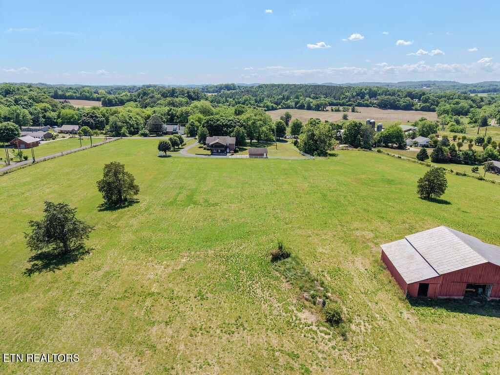 504 N Niota Road Englewood TN 37329