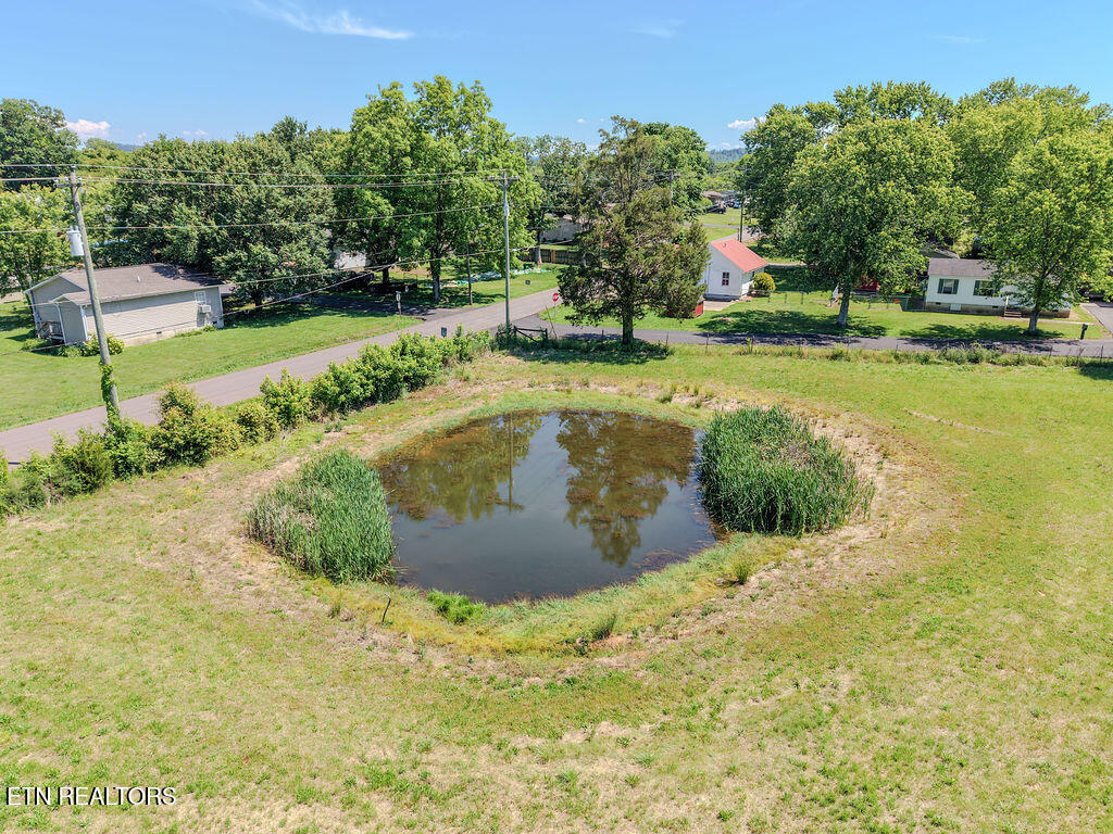 504 N Niota Road Englewood TN 37329
