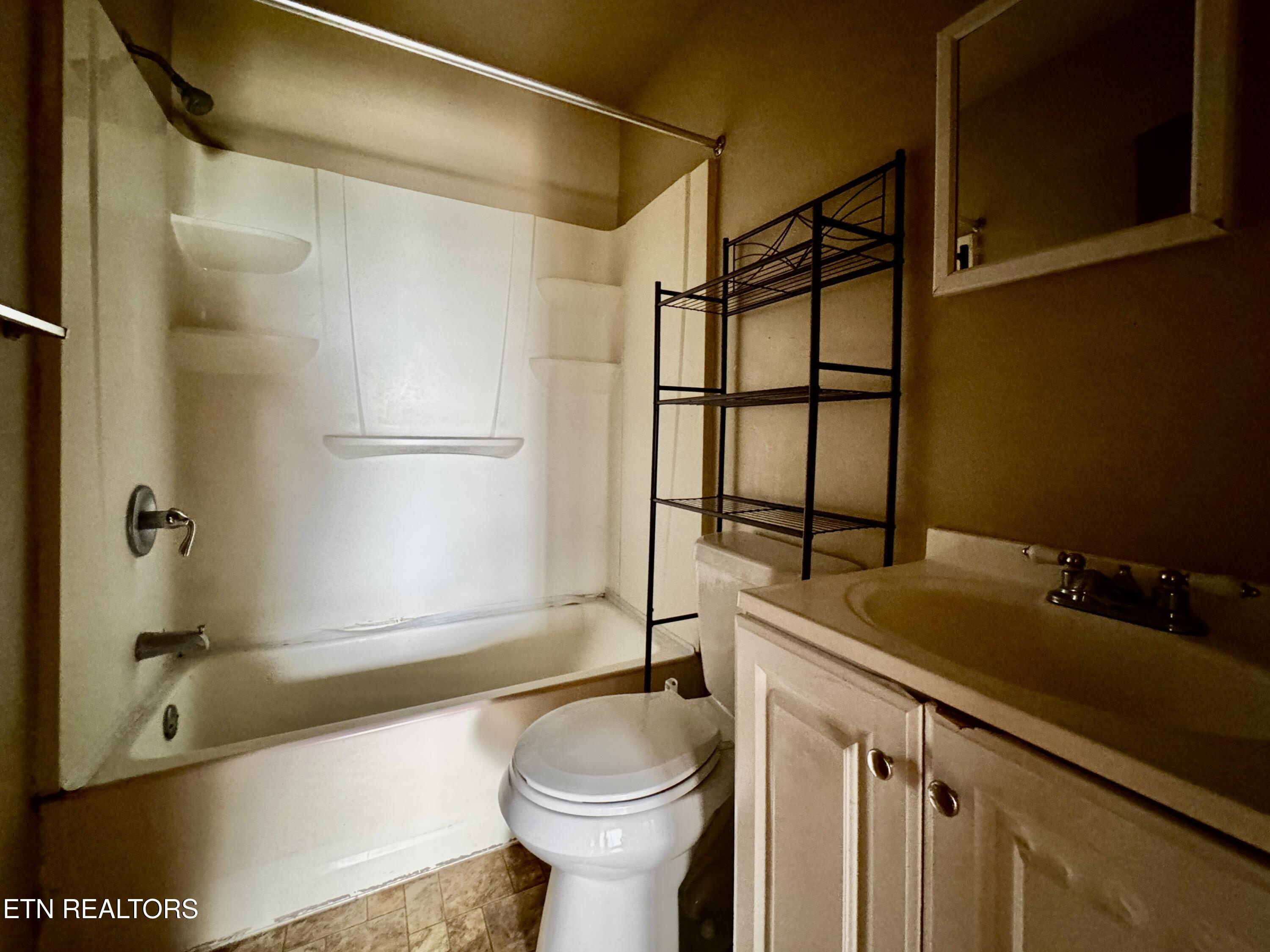 2627 Cecil Avenue Knoxville TN 37917