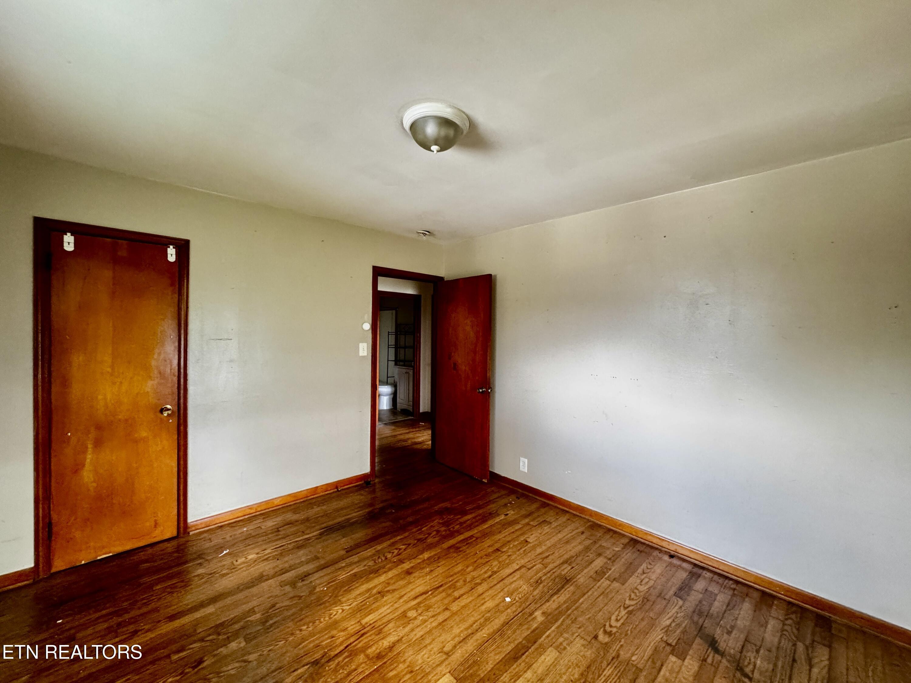2627 Cecil Avenue Knoxville TN 37917