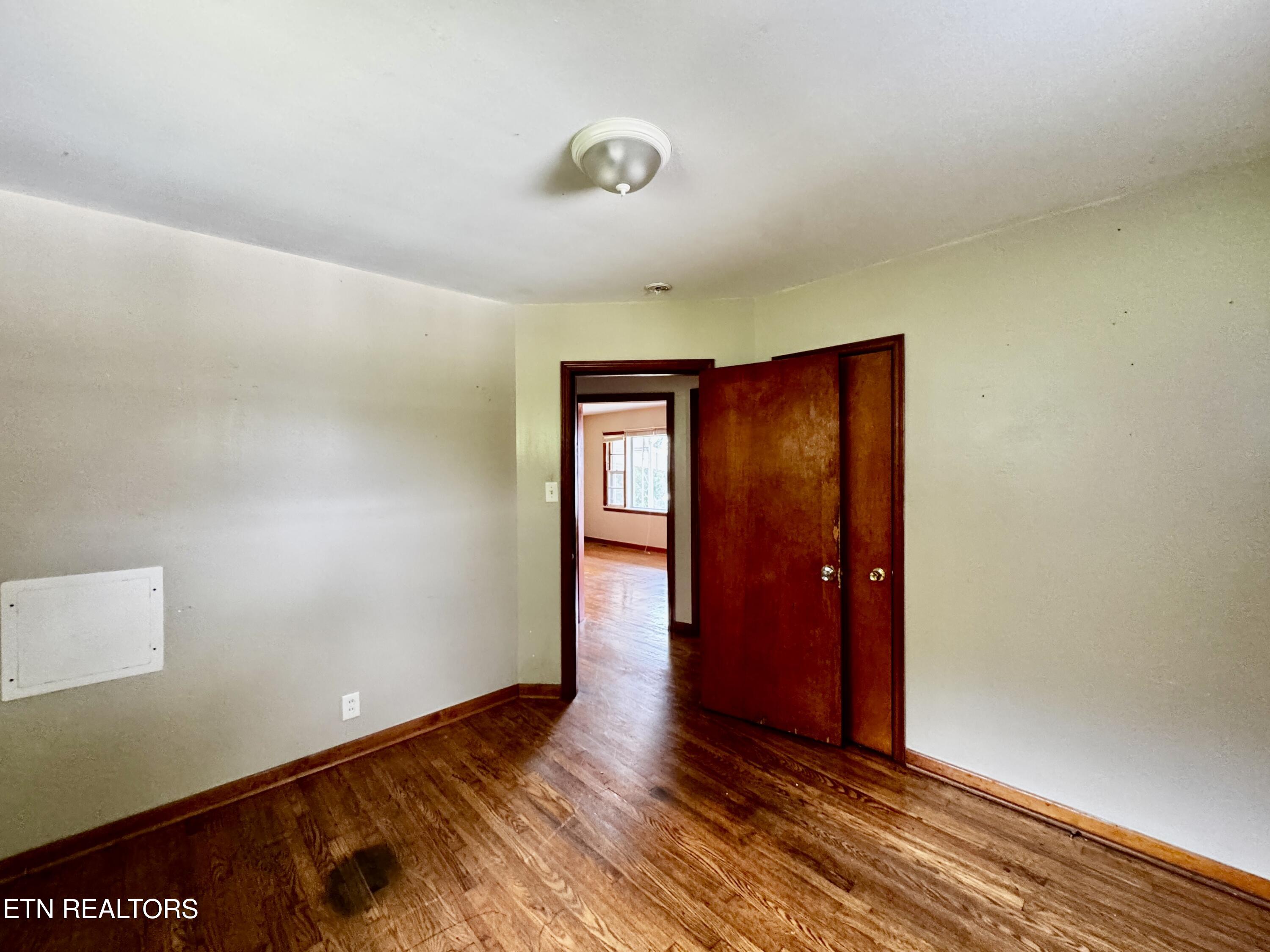 2627 Cecil Avenue Knoxville TN 37917