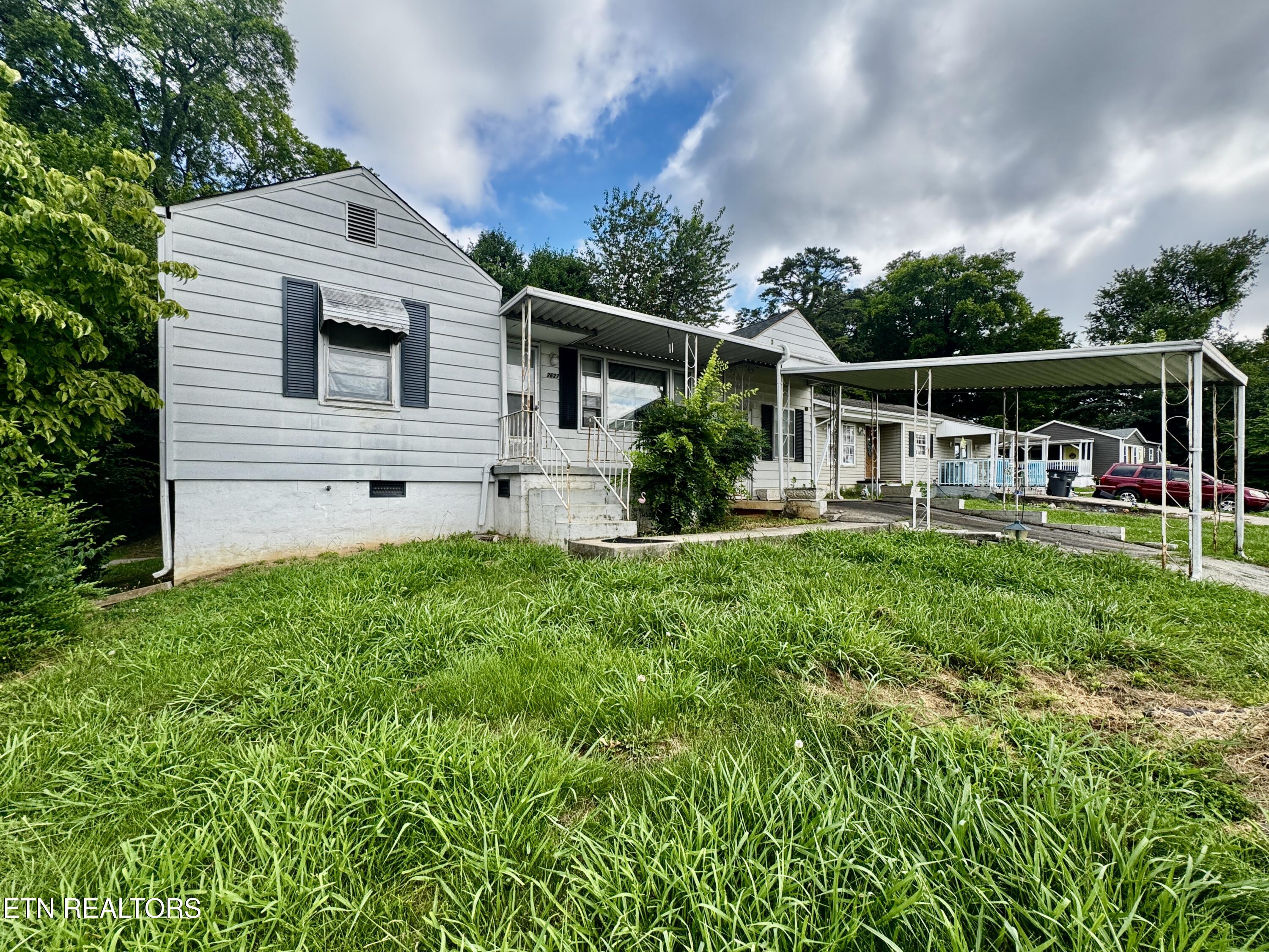 2627 Cecil Avenue Knoxville TN 37917