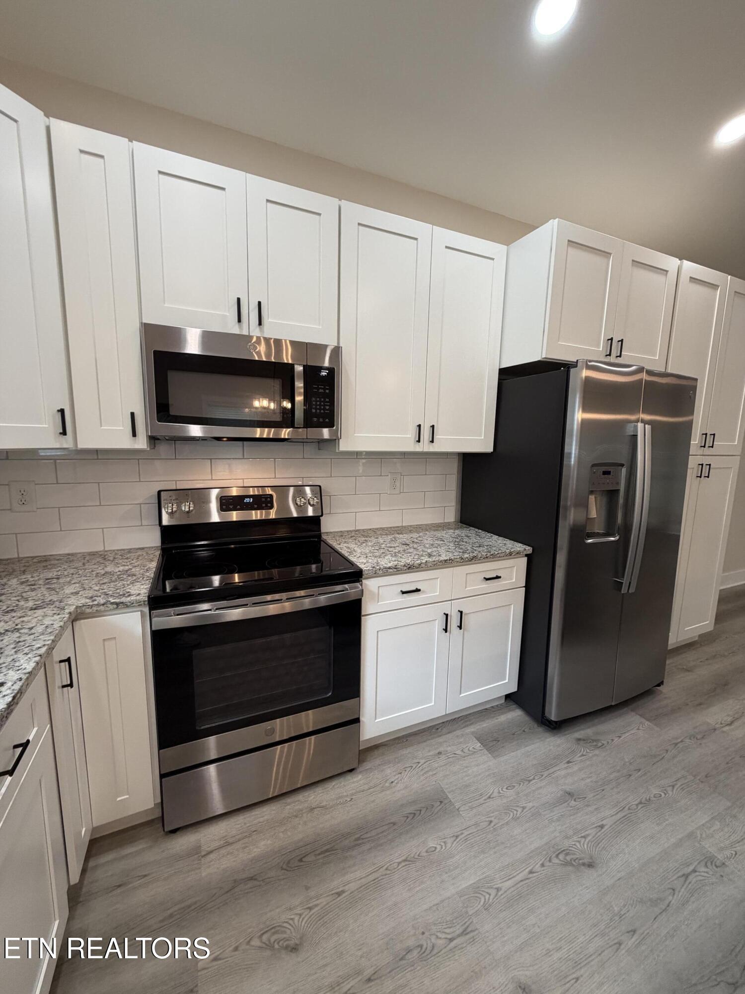762 Hillvale Road Andersonville TN 37705