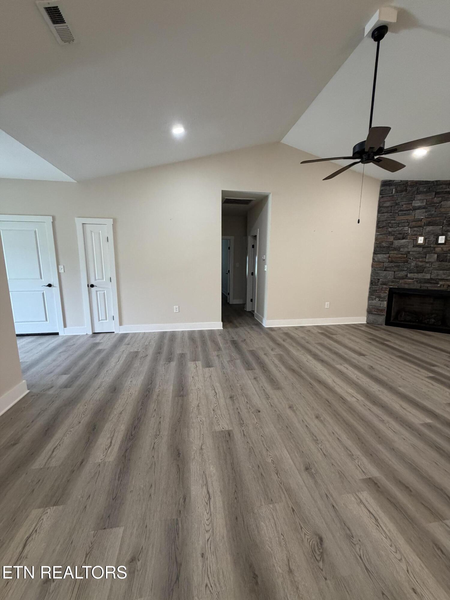 762 Hillvale Road Andersonville TN 37705