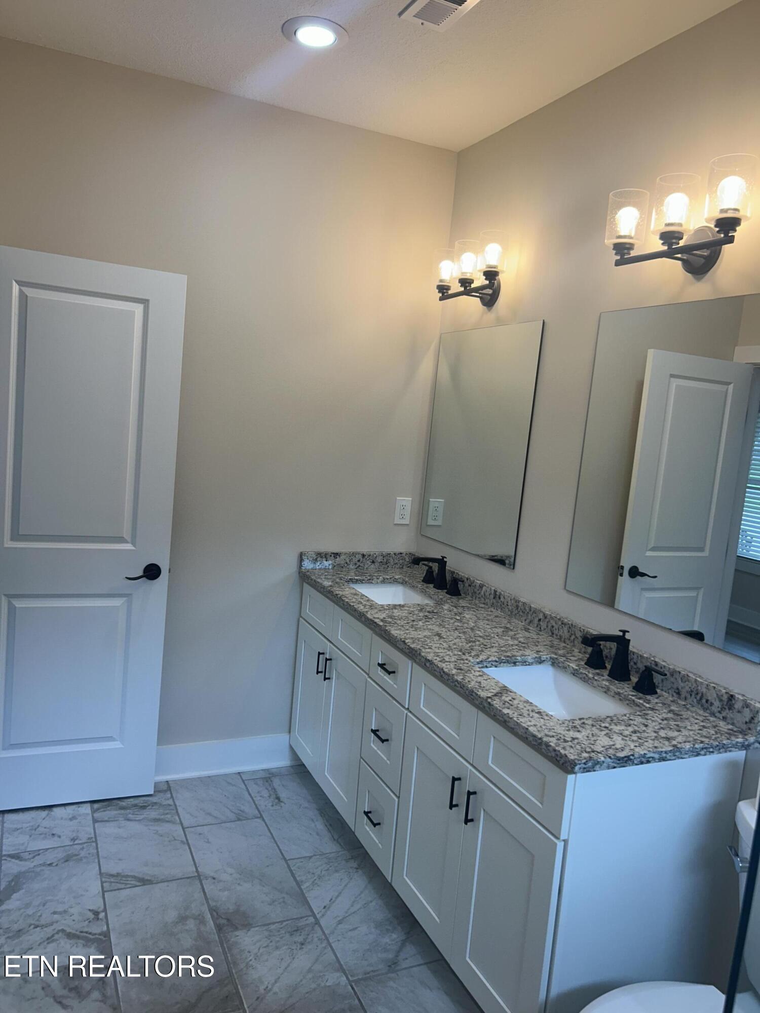 762 Hillvale Road Andersonville TN 37705