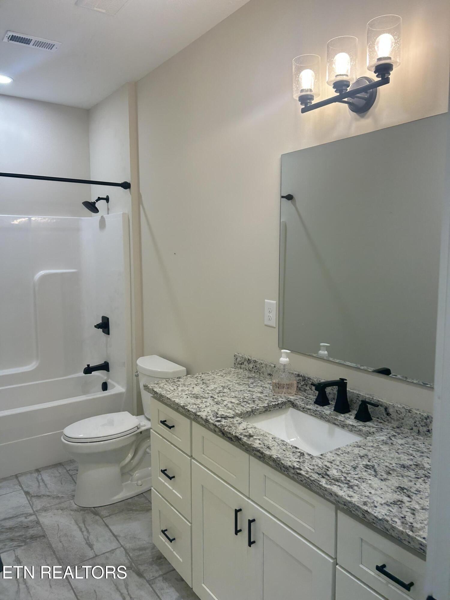 762 Hillvale Road Andersonville TN 37705