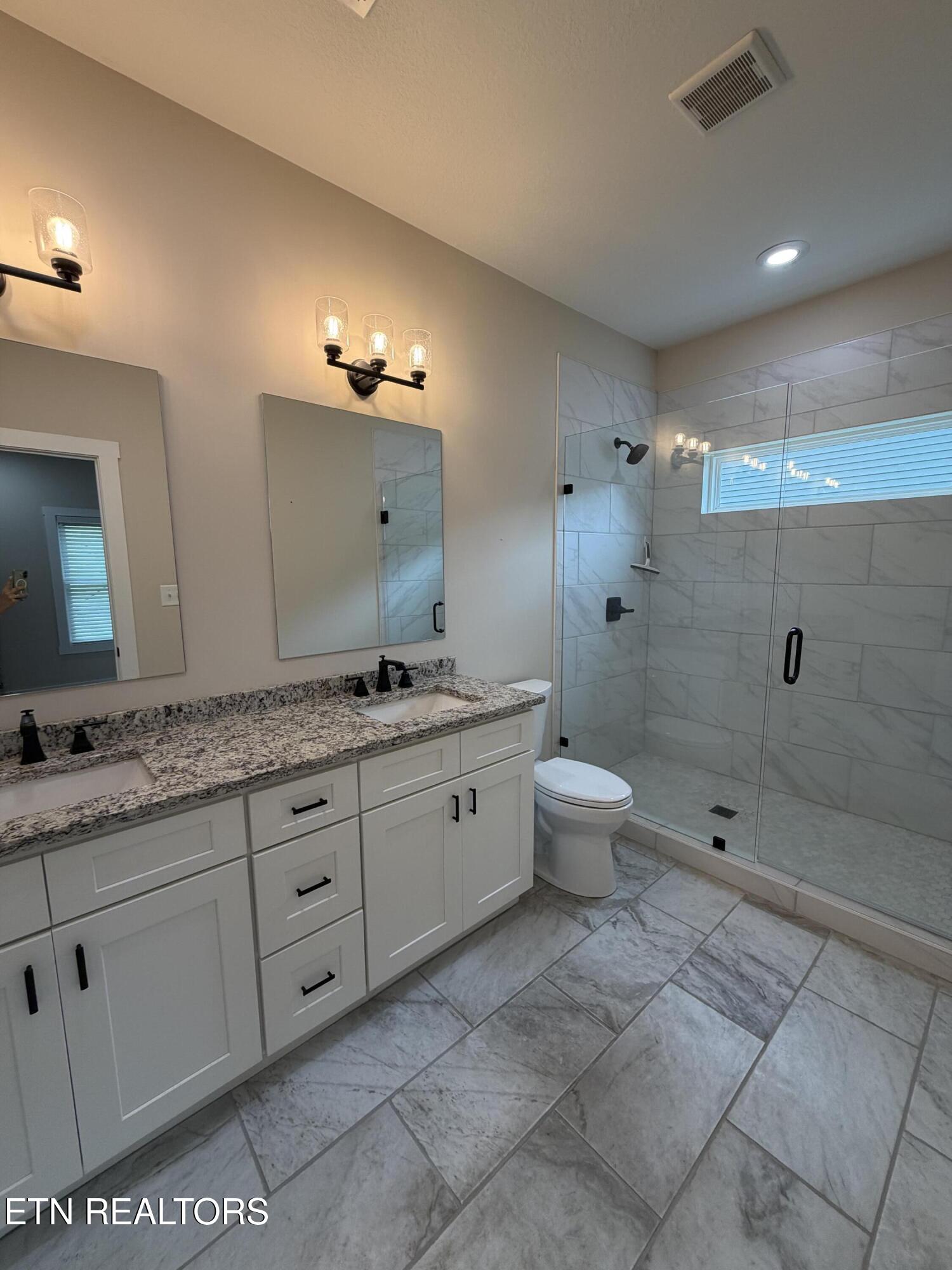 762 Hillvale Road Andersonville TN 37705