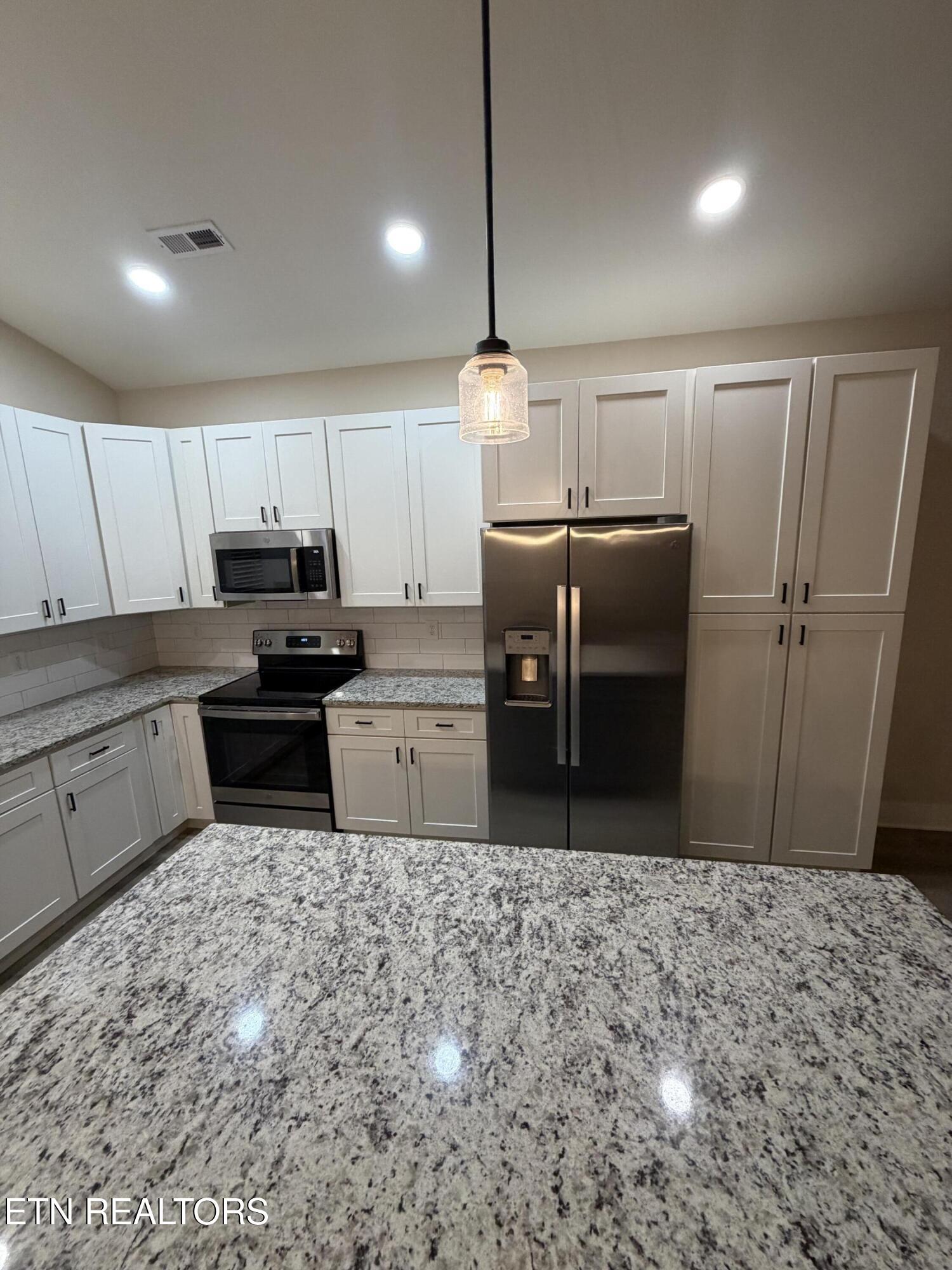 762 Hillvale Road Andersonville TN 37705
