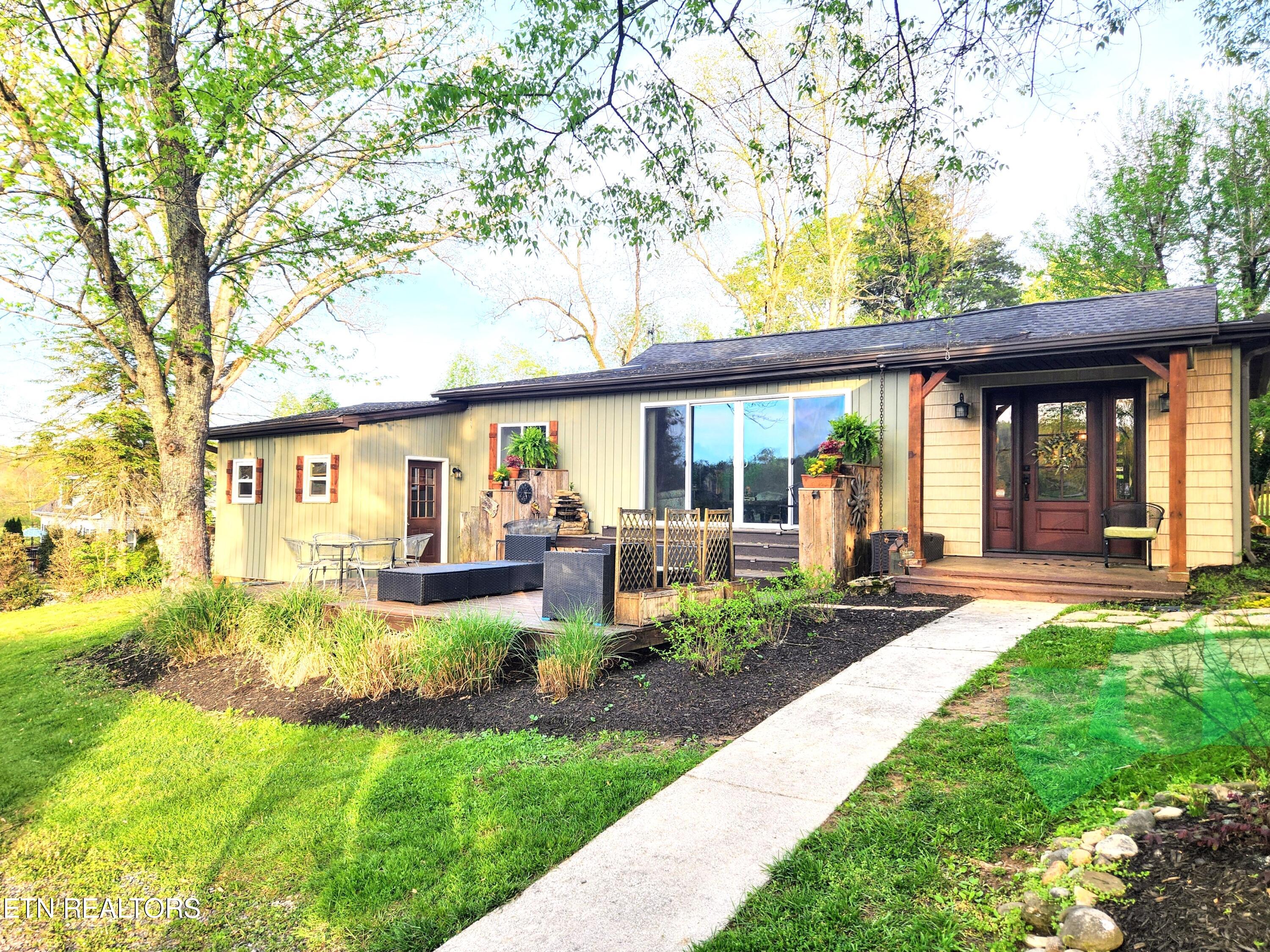 3082 Little Dug Gap Road Louisville TN 37777